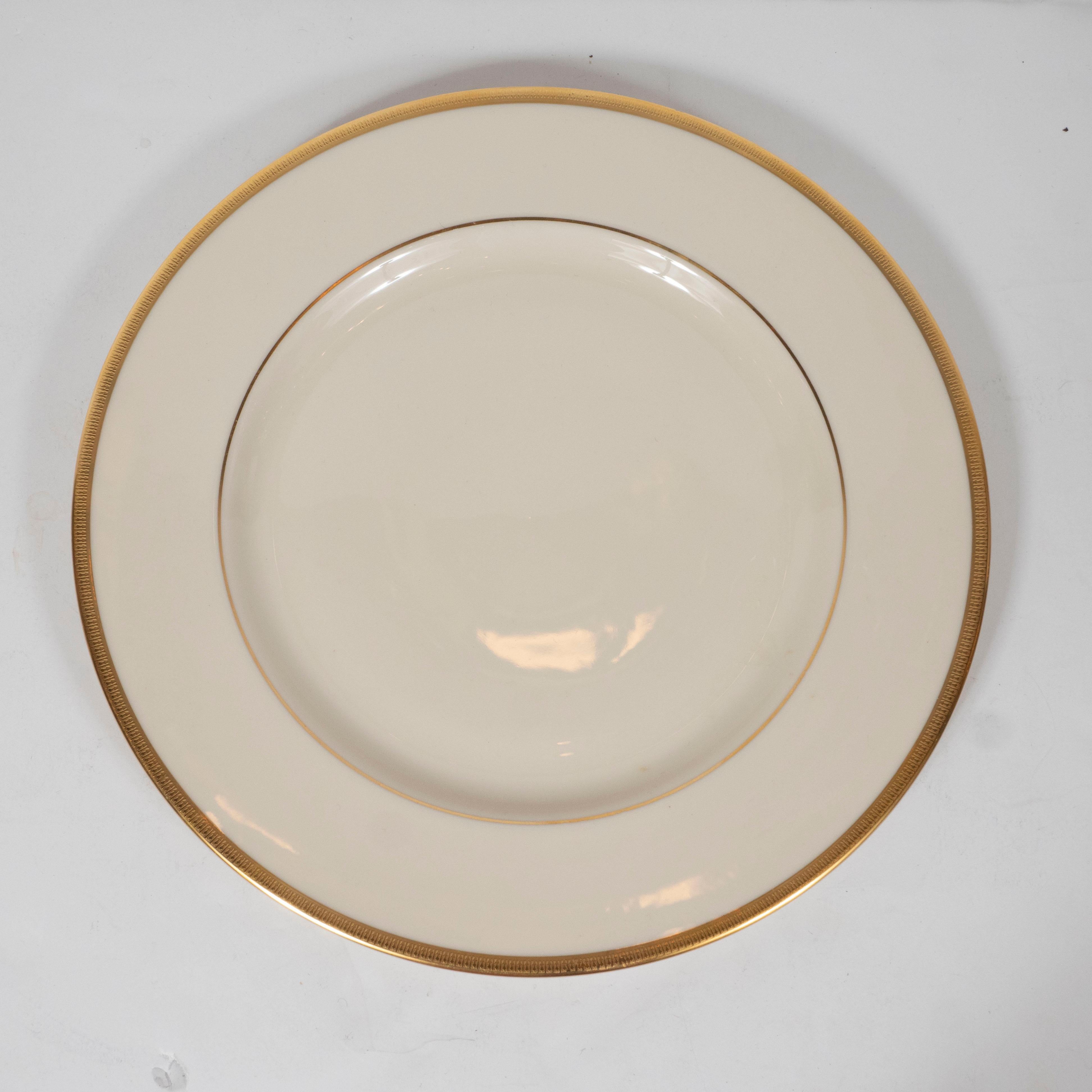 Set of 12 Modernist Dinner Plates in 24-Karat Gold and Bone China by Lenox 4