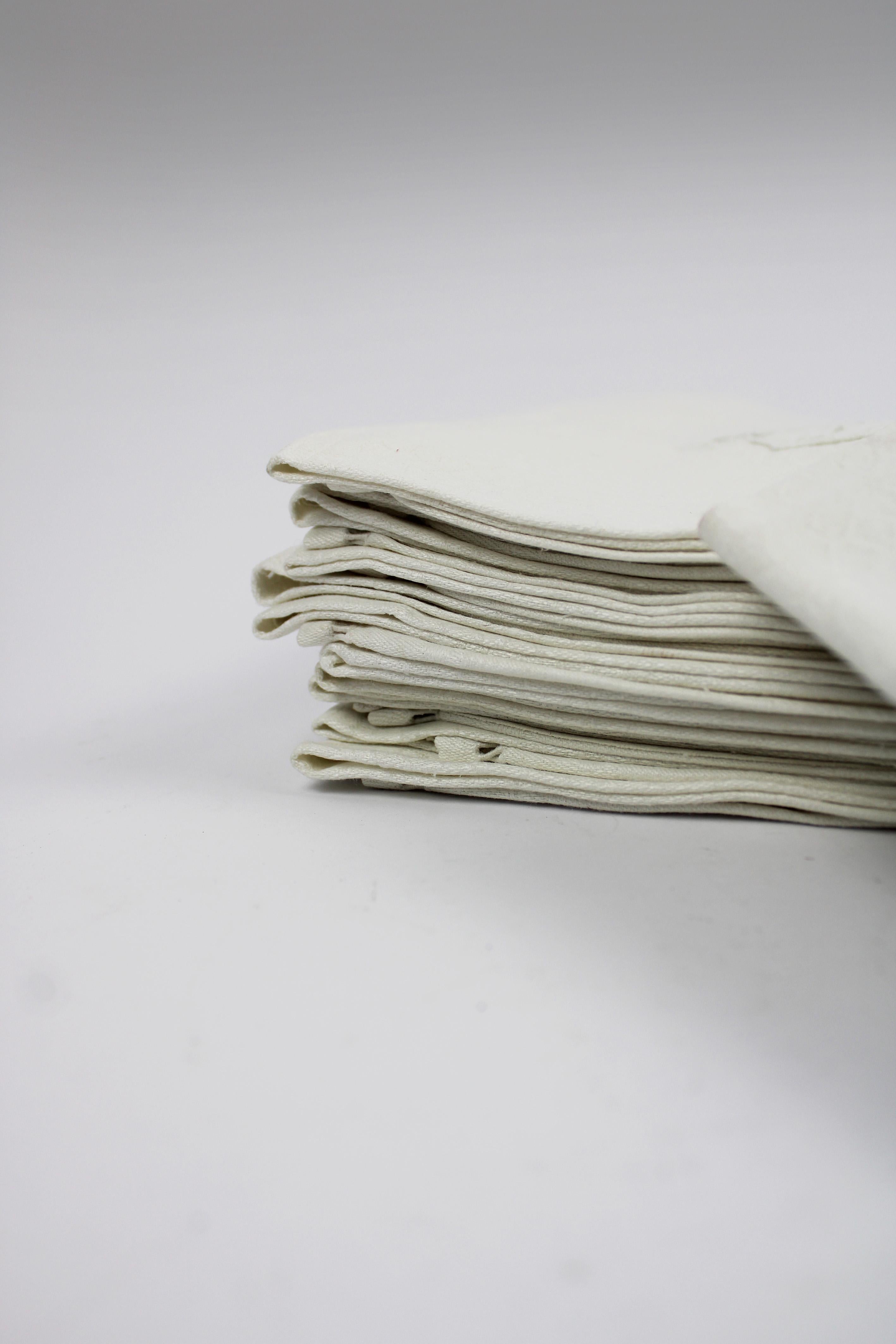 Set of 12 Monogramed Large Cream Colored Belgian Linen Table Napkins Belgium For Sale 1