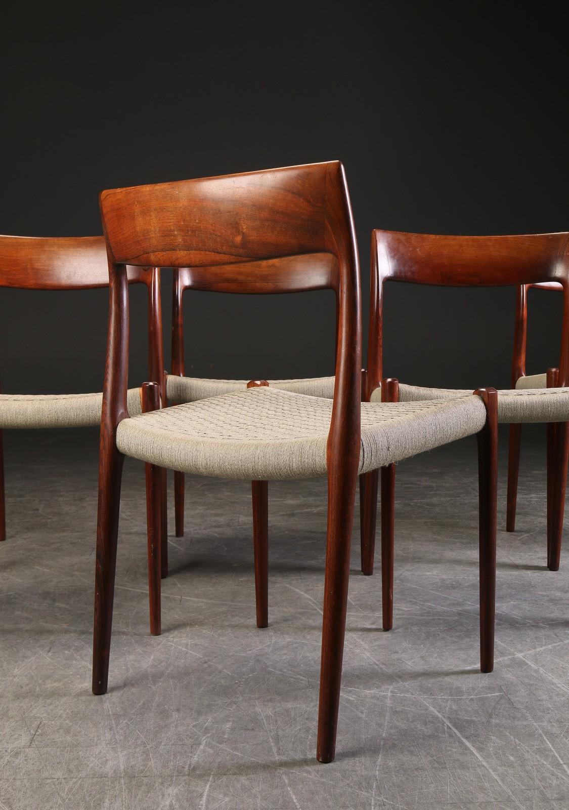 Danish Set of 12 Niels Otto Moller 1958 Dinings Chairs with Original Grey Wool Cord For Sale