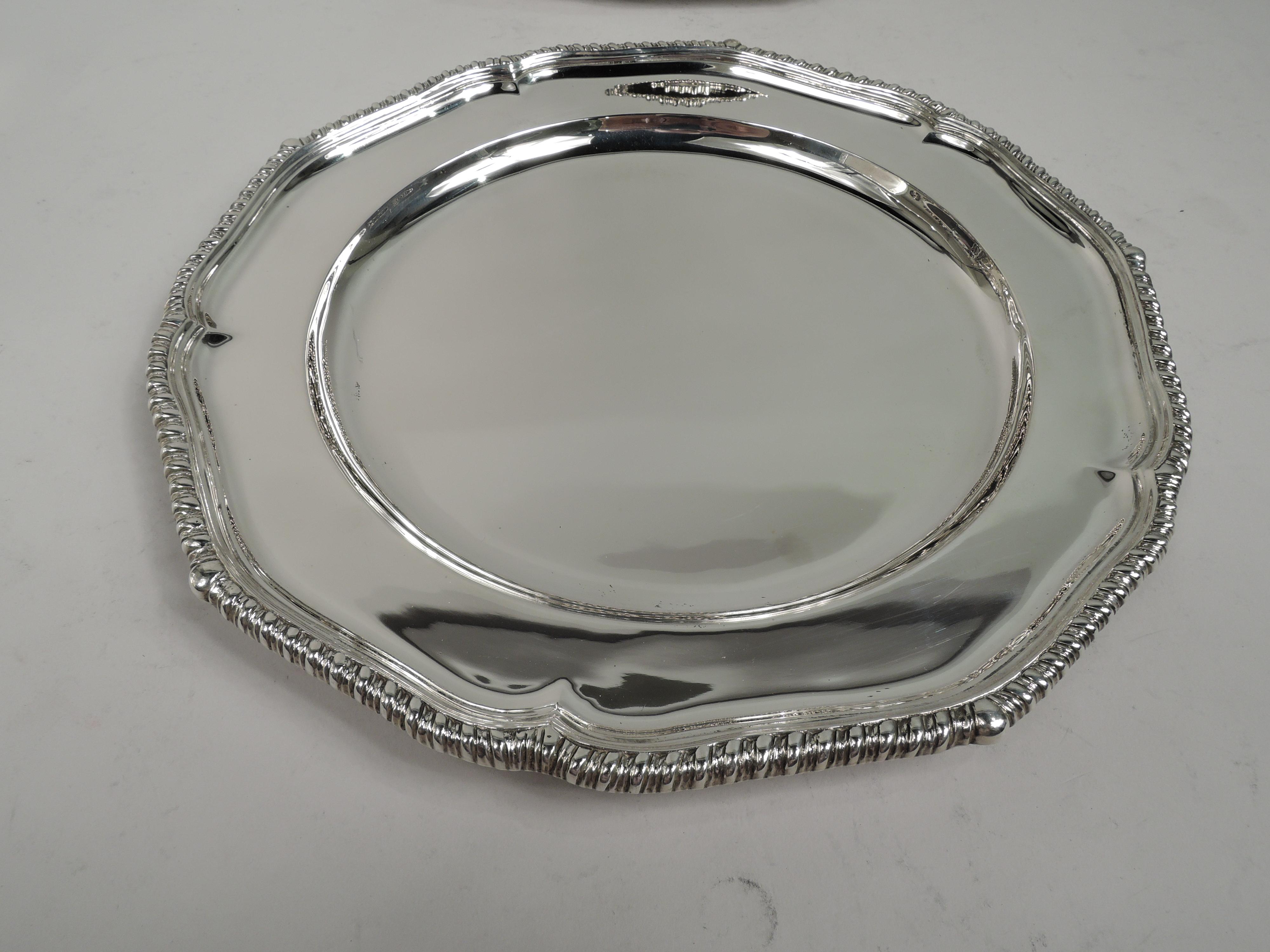American Set of 12 Old-Fashioned Georgian-Style Sterling Silver Dinner Plates