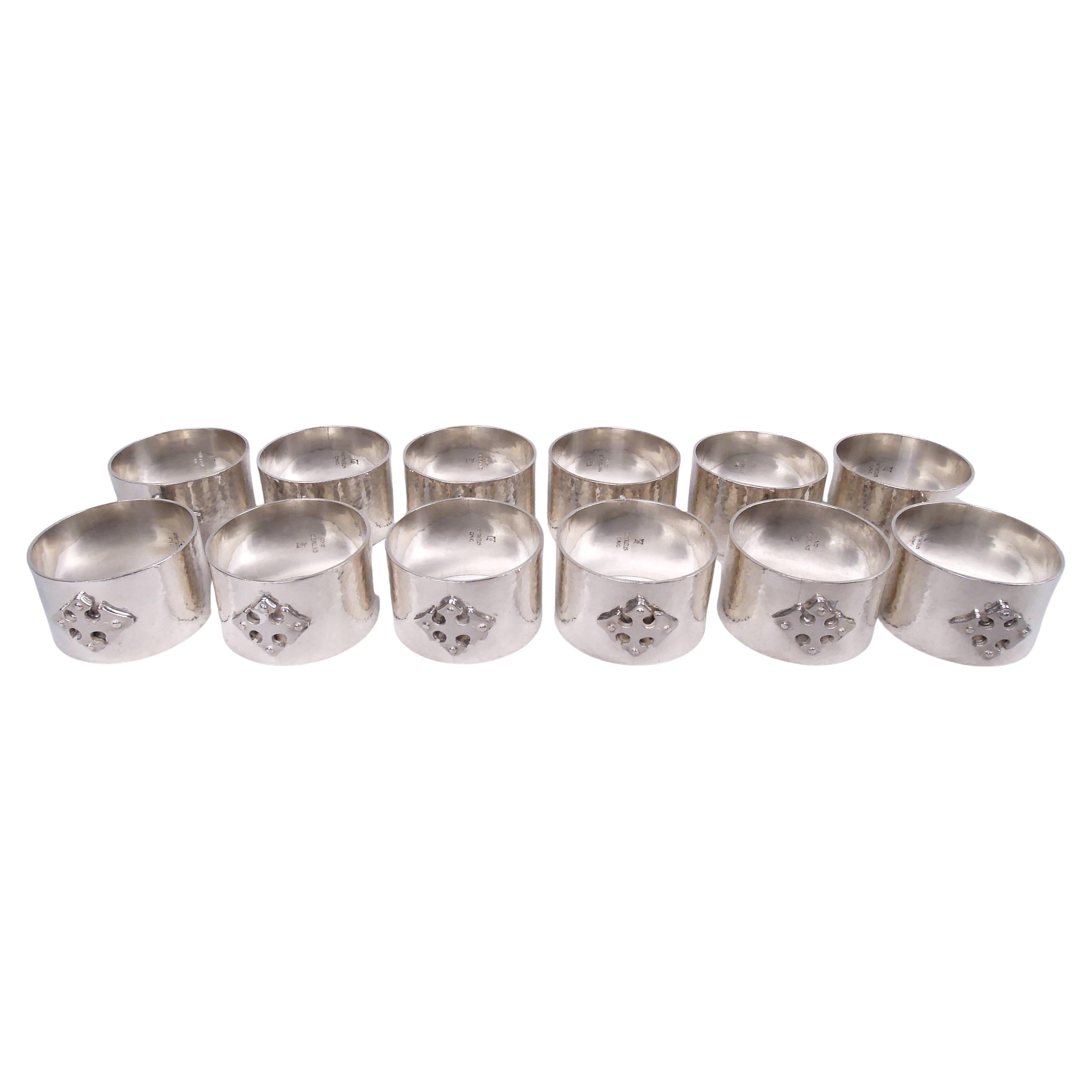 Set of 12 Old Newbury Crafters Crusader Gothic Craftsman Napkin Rings en vente