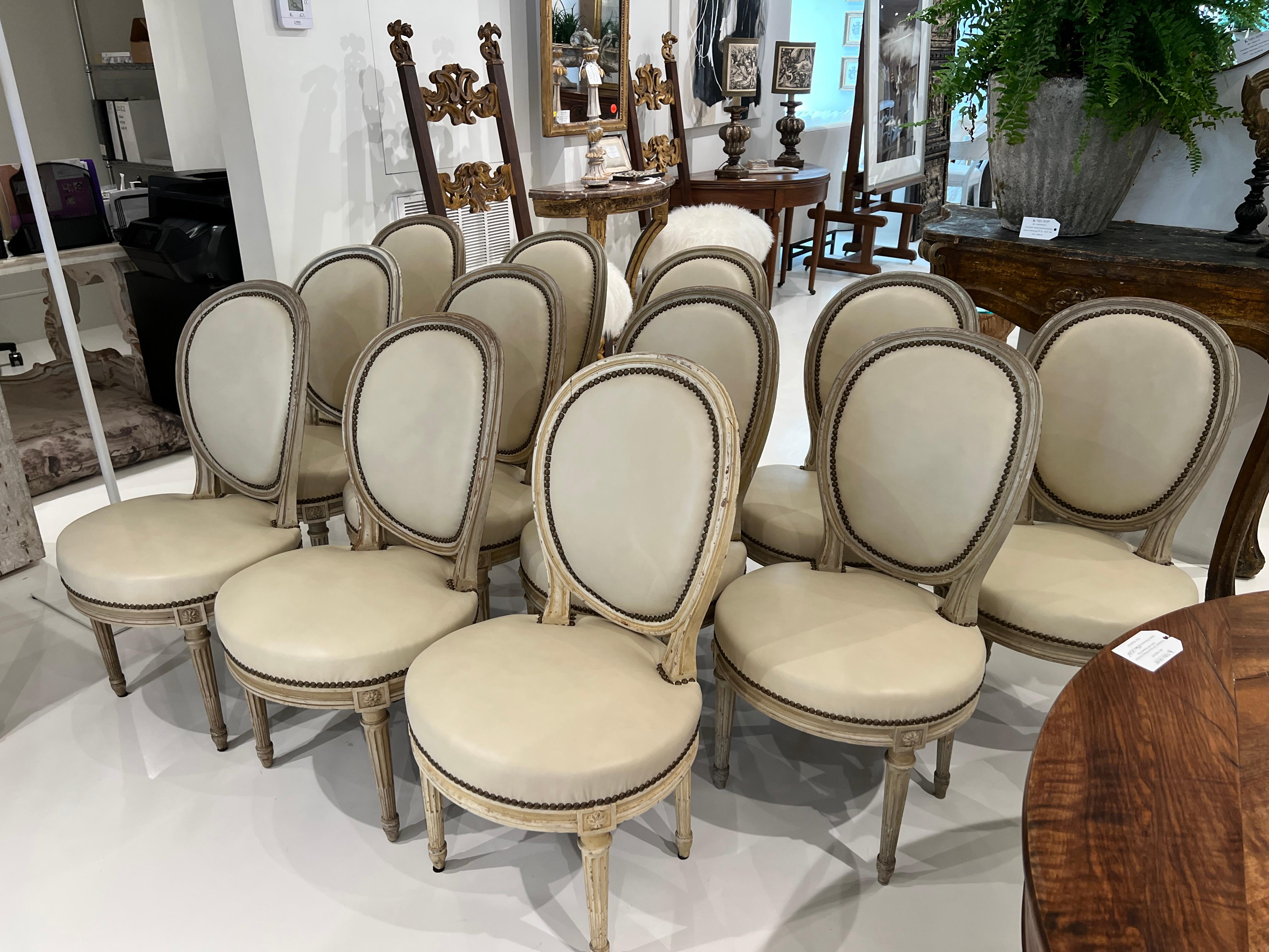 Set of 12 Oval Back Chairs with Leather 4
