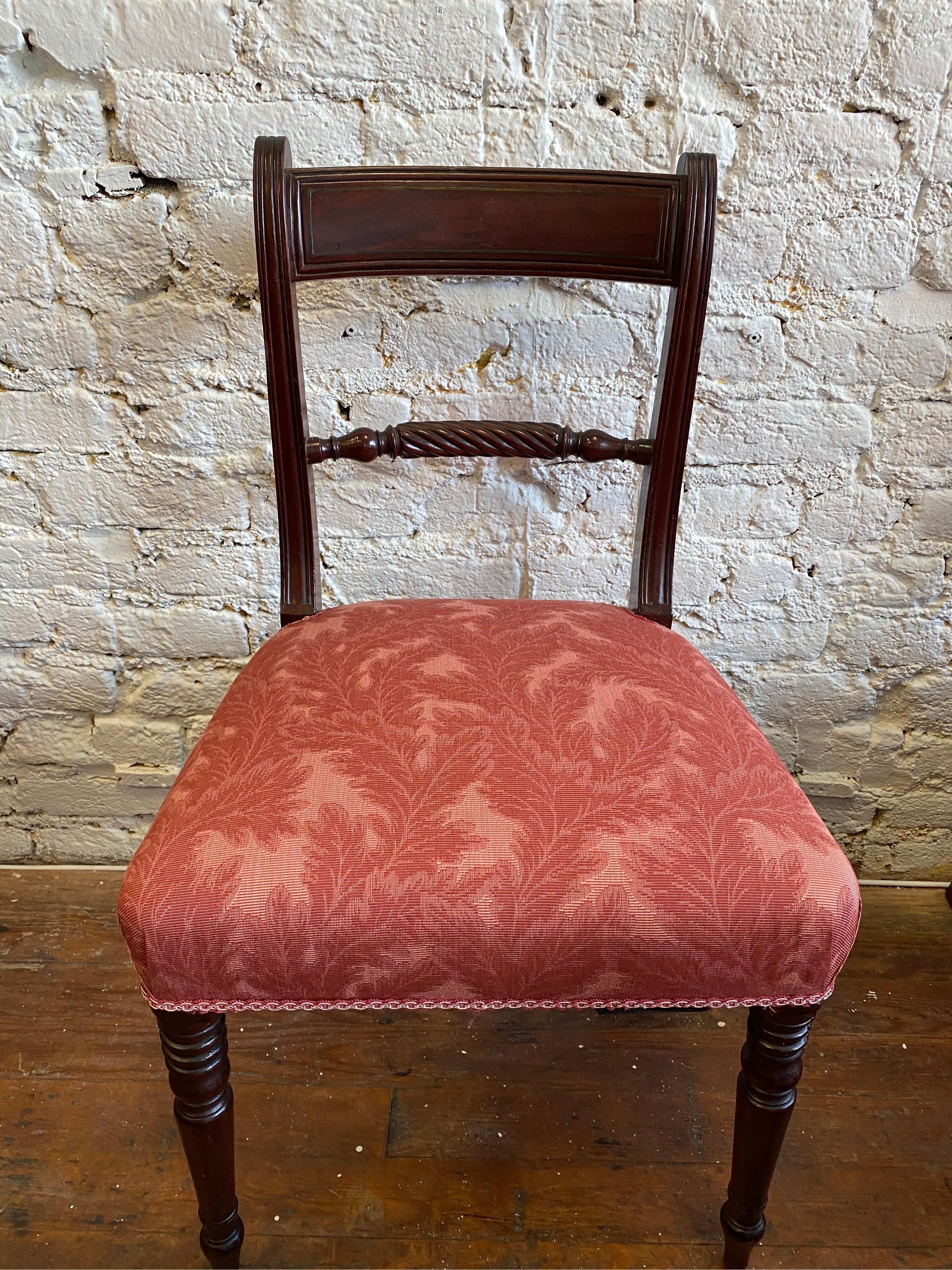 Set of 12 Period 19th Century English Regency Mahogany Dining Chairs In Good Condition In Charleston, SC