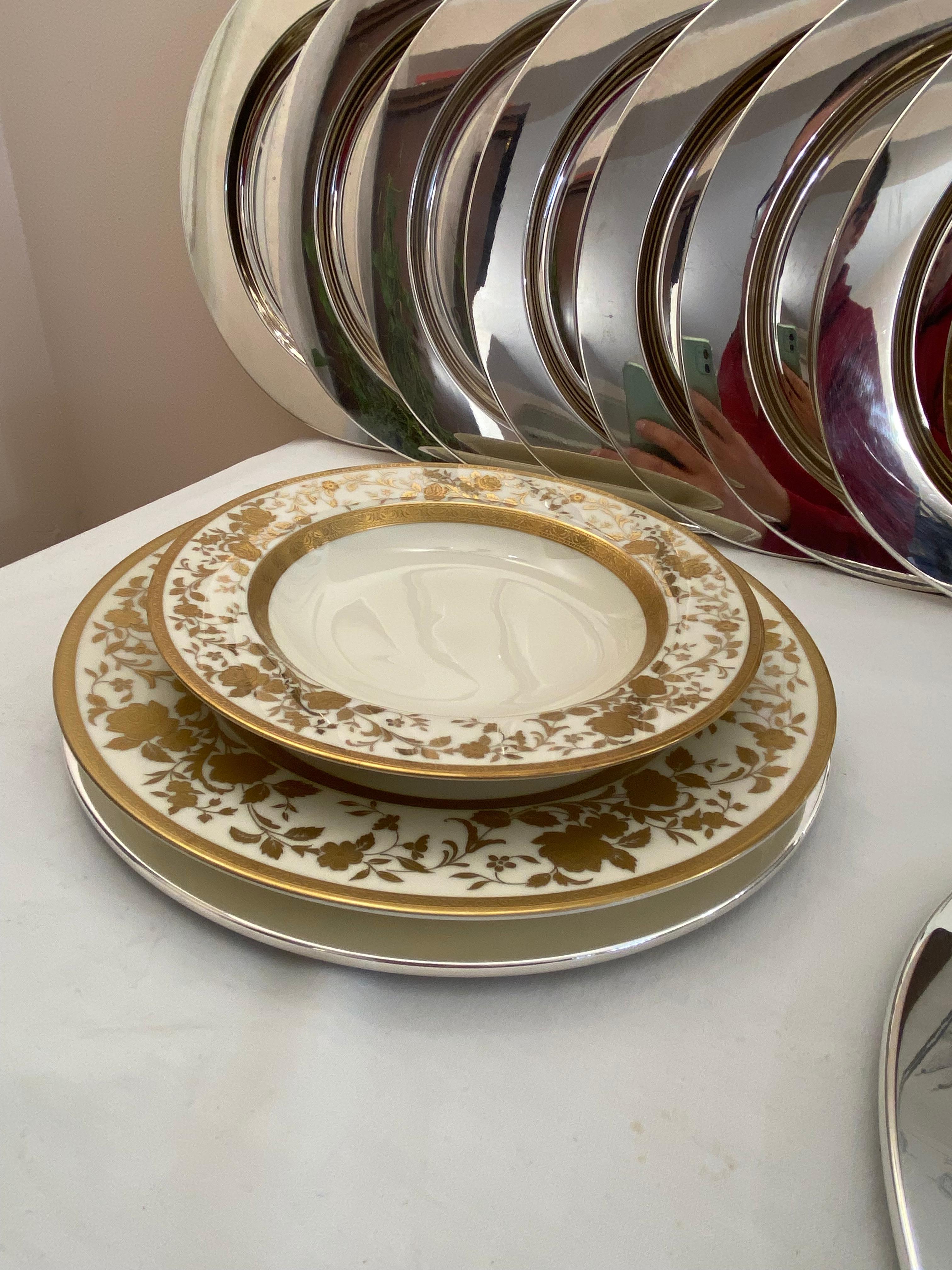 Modern Set of 12 Placemats in 800 Silver, Italian Production, Greggio Padova Silverware For Sale