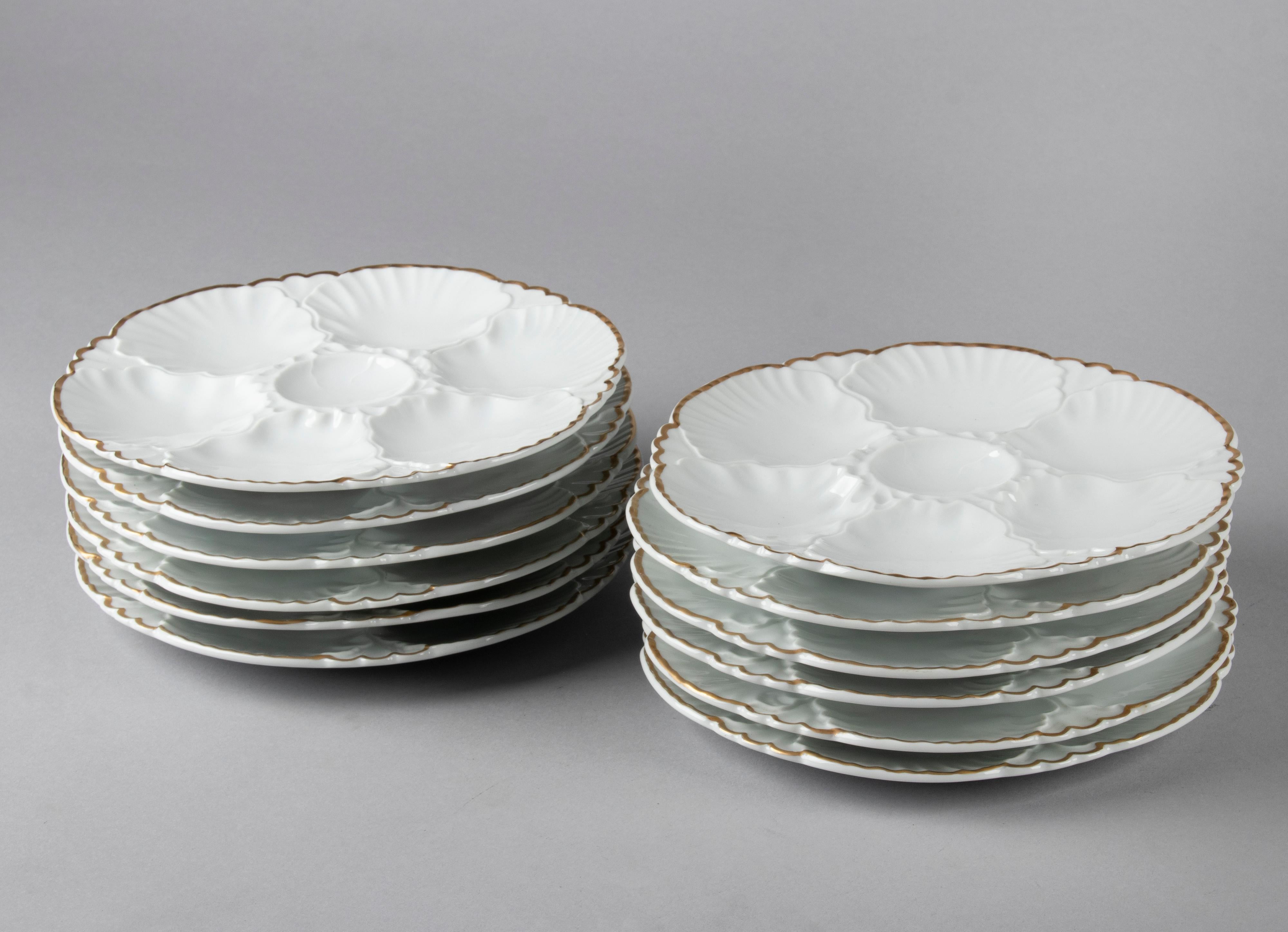 Set of 12 Porcelain Oysterplates Made by Cerabel 1