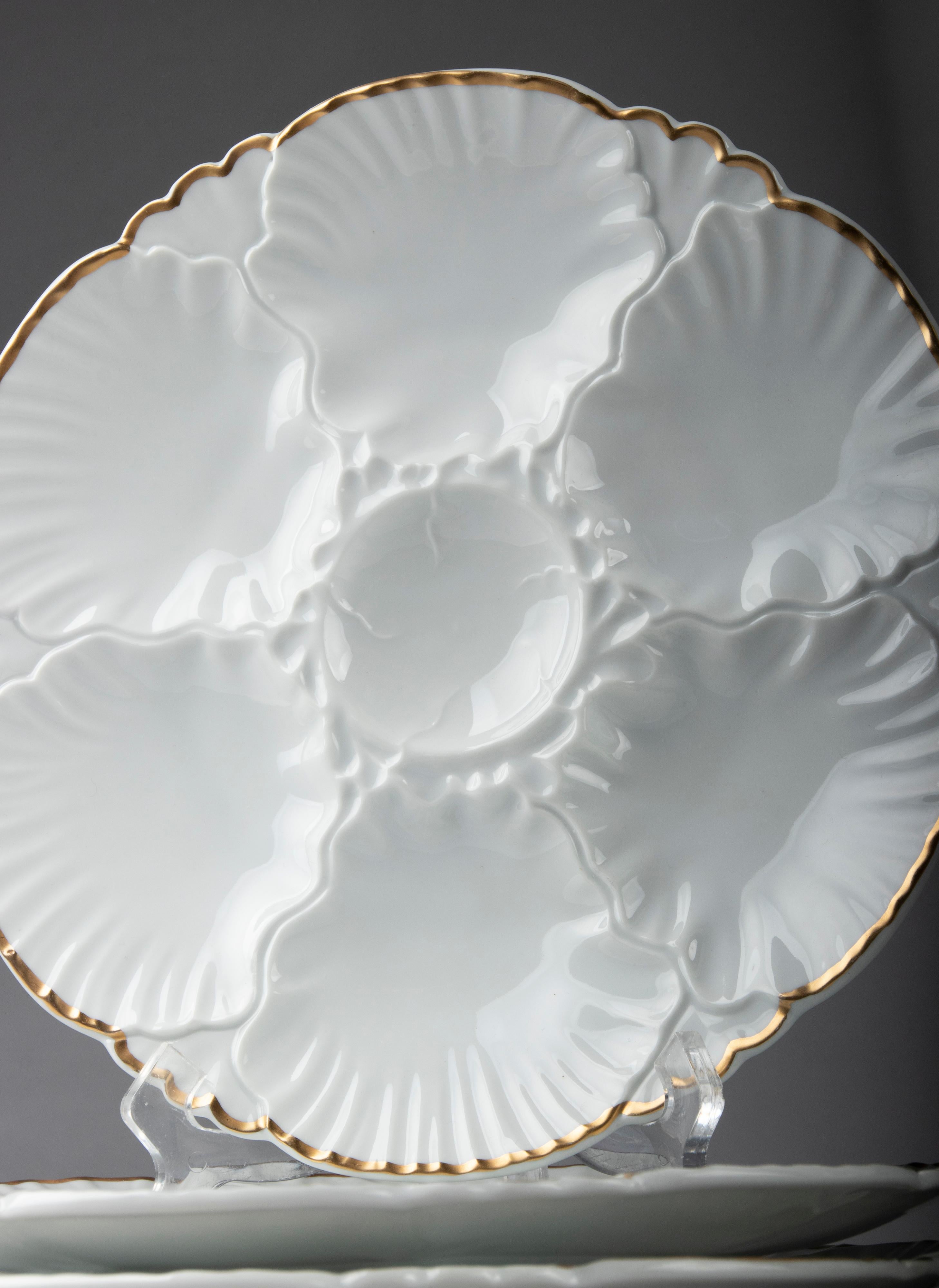 Set of 12 Porcelain Oysterplates Made by Cerabel 2