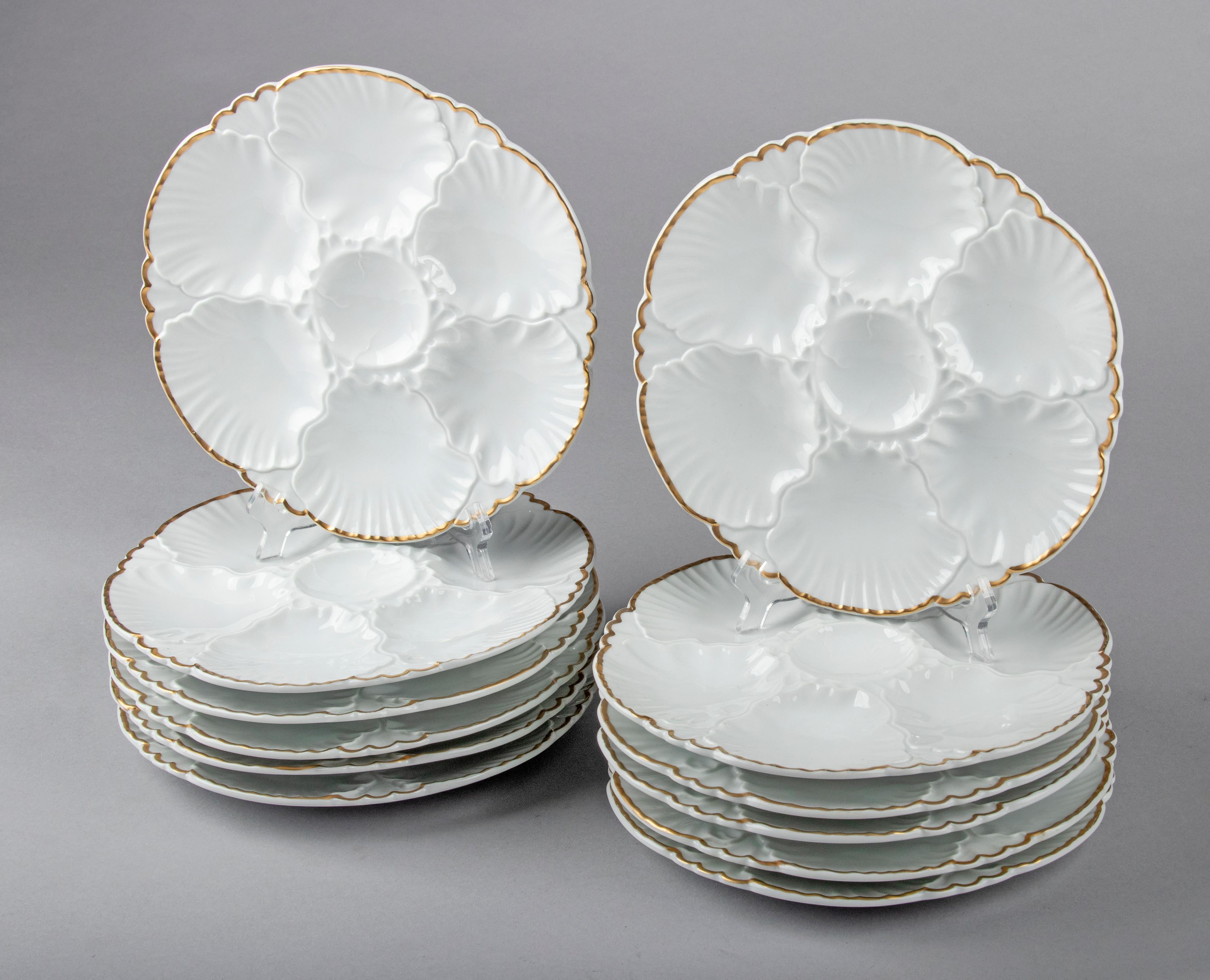 Hand-Crafted Set of 12 Porcelain Oysterplates Made by Cerabel