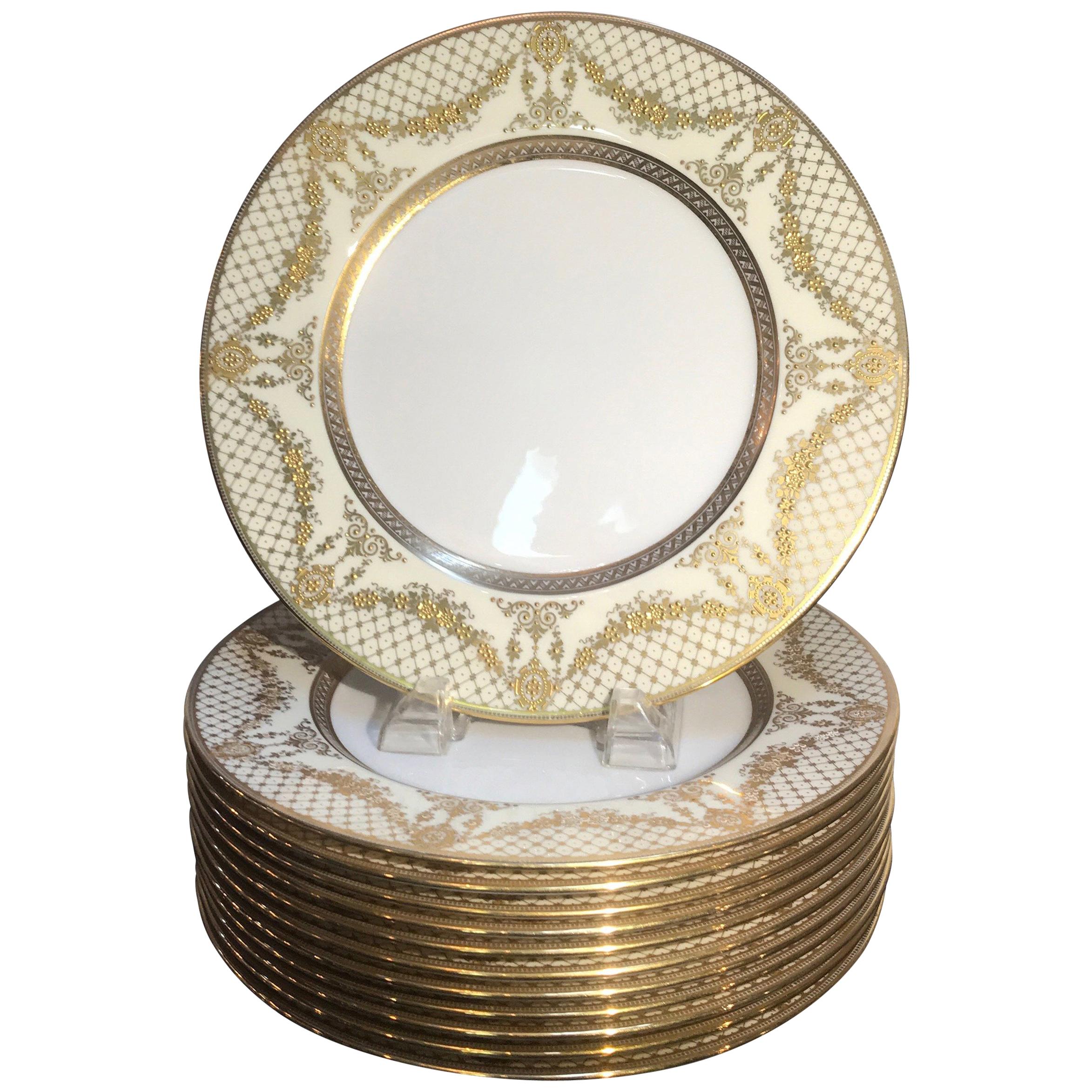 Set of 12 Raised Gilt Border Service Dinner Plates, circa 1910 For Sale