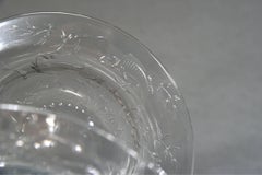 Ensemble rare de 12 bols à soupe en cristal soufflé à la main et gravé de poissons signés Sinclaire