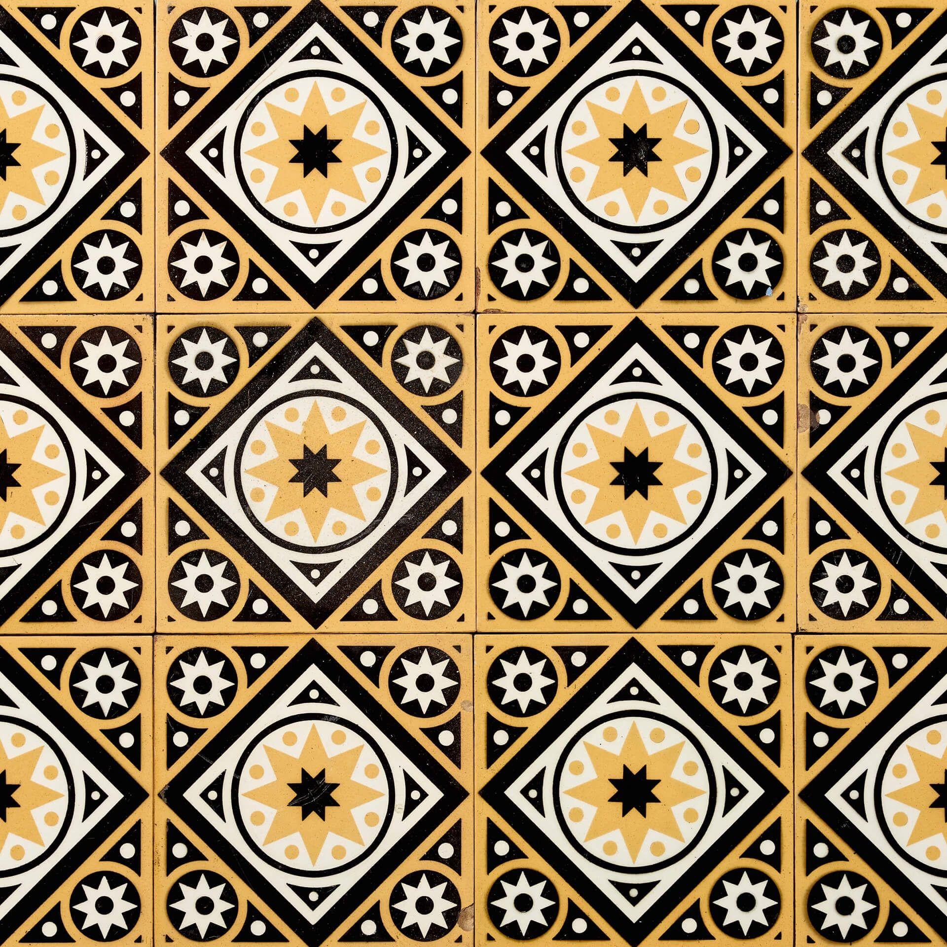 Victorian Set of 12 Reclaimed W Godwin Encaustic Tiles For Sale