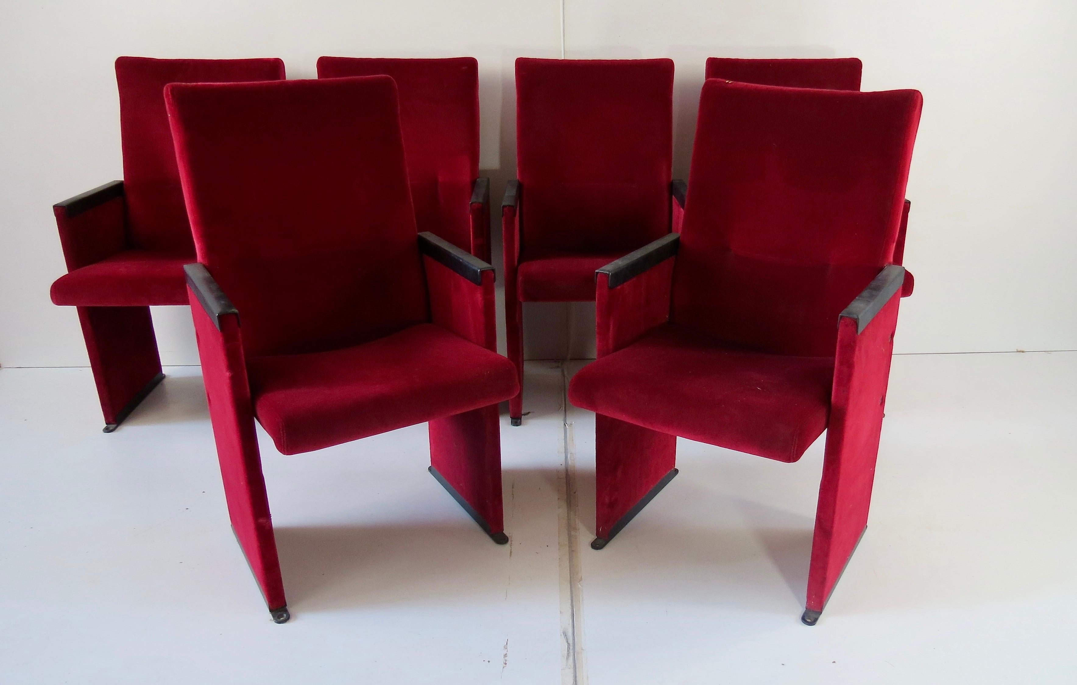 An iconic set of 12 chairs designed by Carlo Scarpa for the Auditorium in Via della Conciliazione, Rome
on a project by Architect Marcello Piacentini 1950
this set from the first and second row of the Auditorium
painted metal and red velvet
all