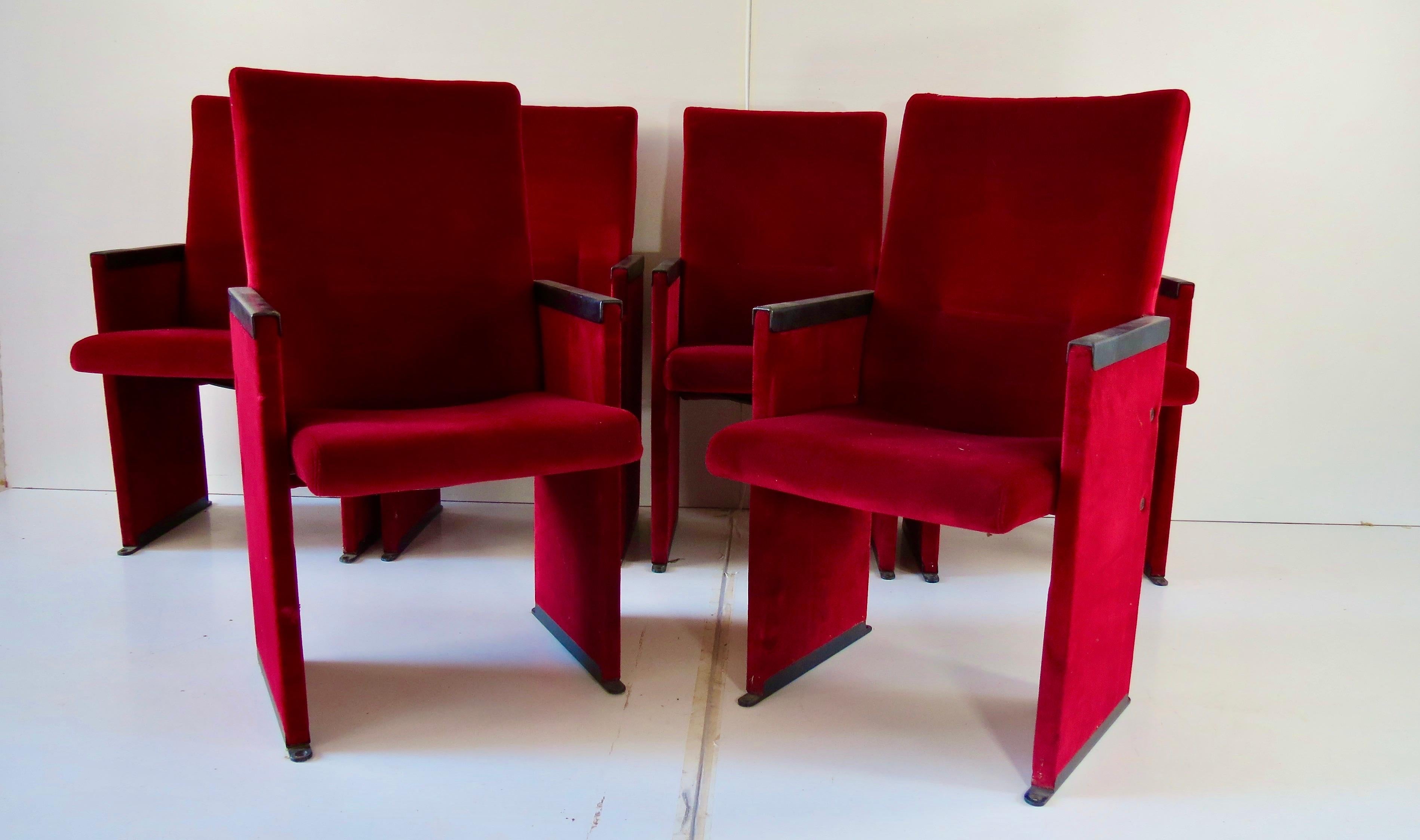 Mid-Century Modern Set of 12 Red Velvet Carlo Scarpa Theatre Chairs, from the Auditorium Roma, 1960