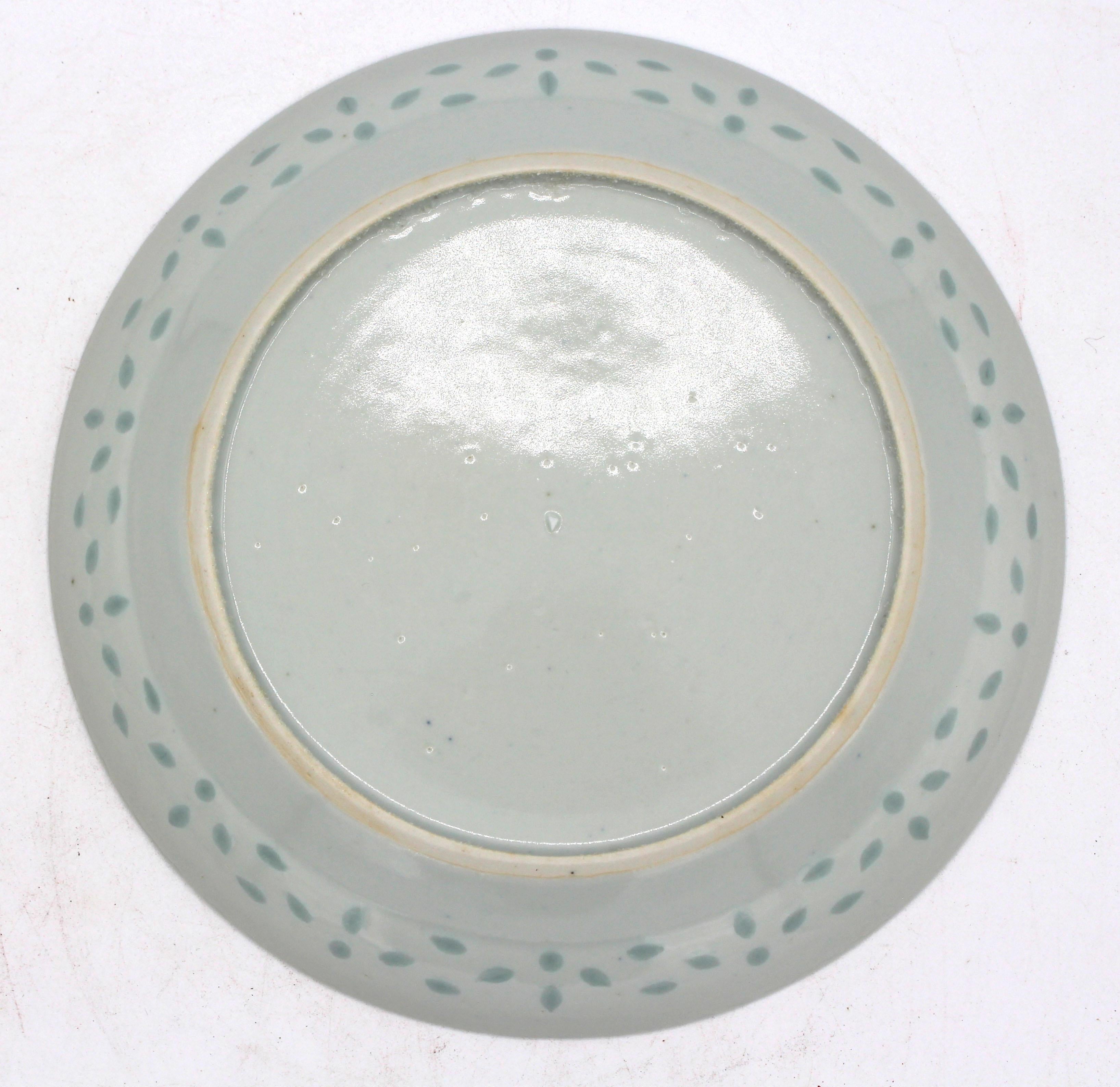 Ceramic Set of 12 Rice Ware Dessert or Salad Plates, Chinese Export, circa 1900-1925