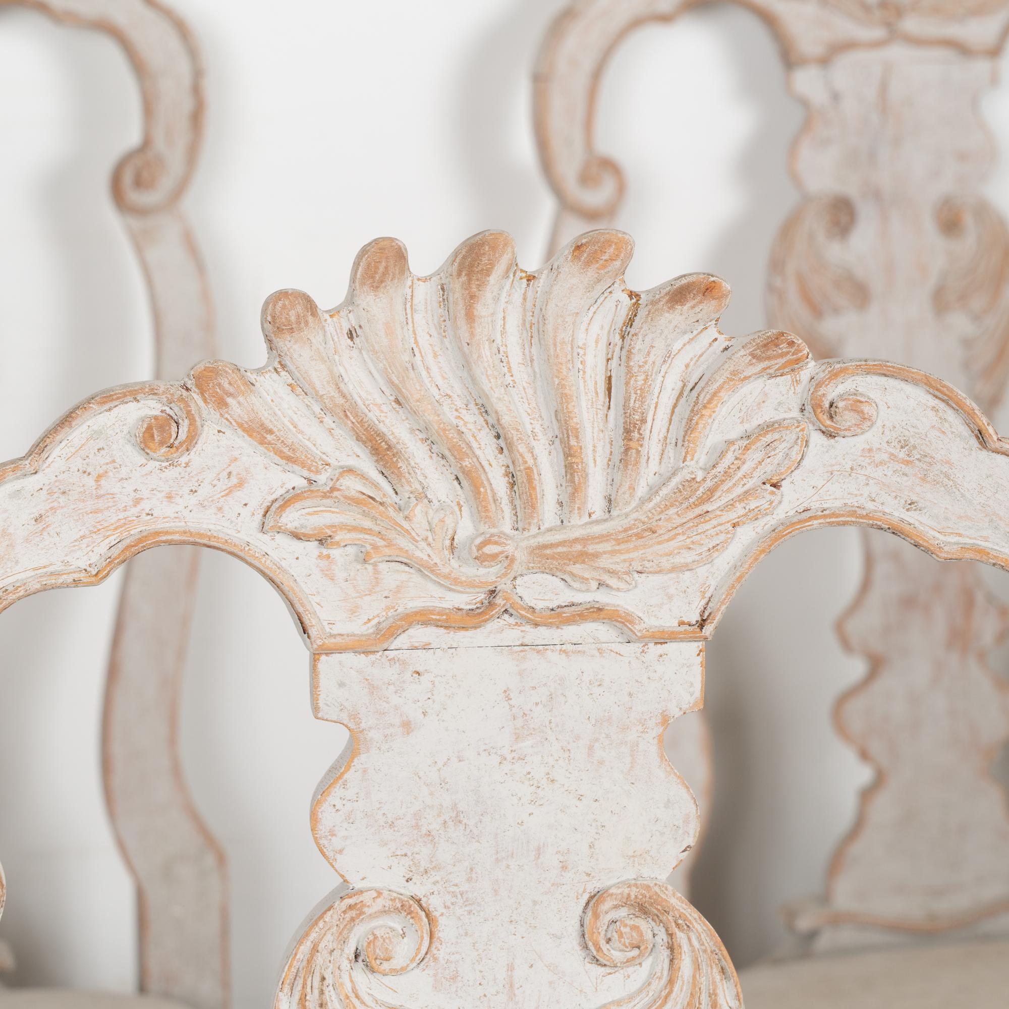 Set of 12 Rococo Swedish Dining Chairs, circa 1900 In Good Condition For Sale In Round Top, TX