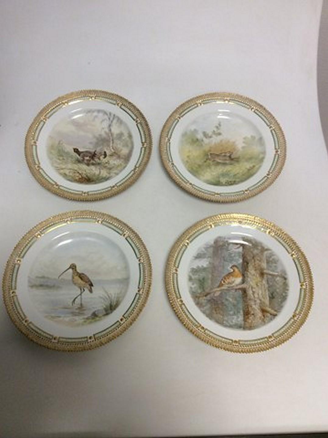 Neoclassical Set of 12 Royal Copenhagen Flora Danica Game Dinner Plate No. 3549 For Sale