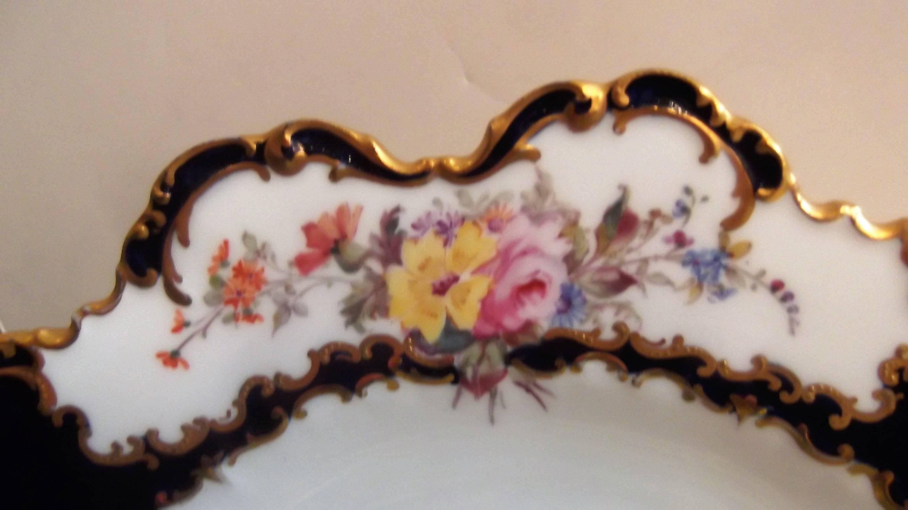 English Set of 12 Royal Crown Derby Antique Accent Plates