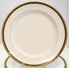 Set of 12 Royal Doulton Porcelain Dinner Plates #2559, Green Lace and Gilt