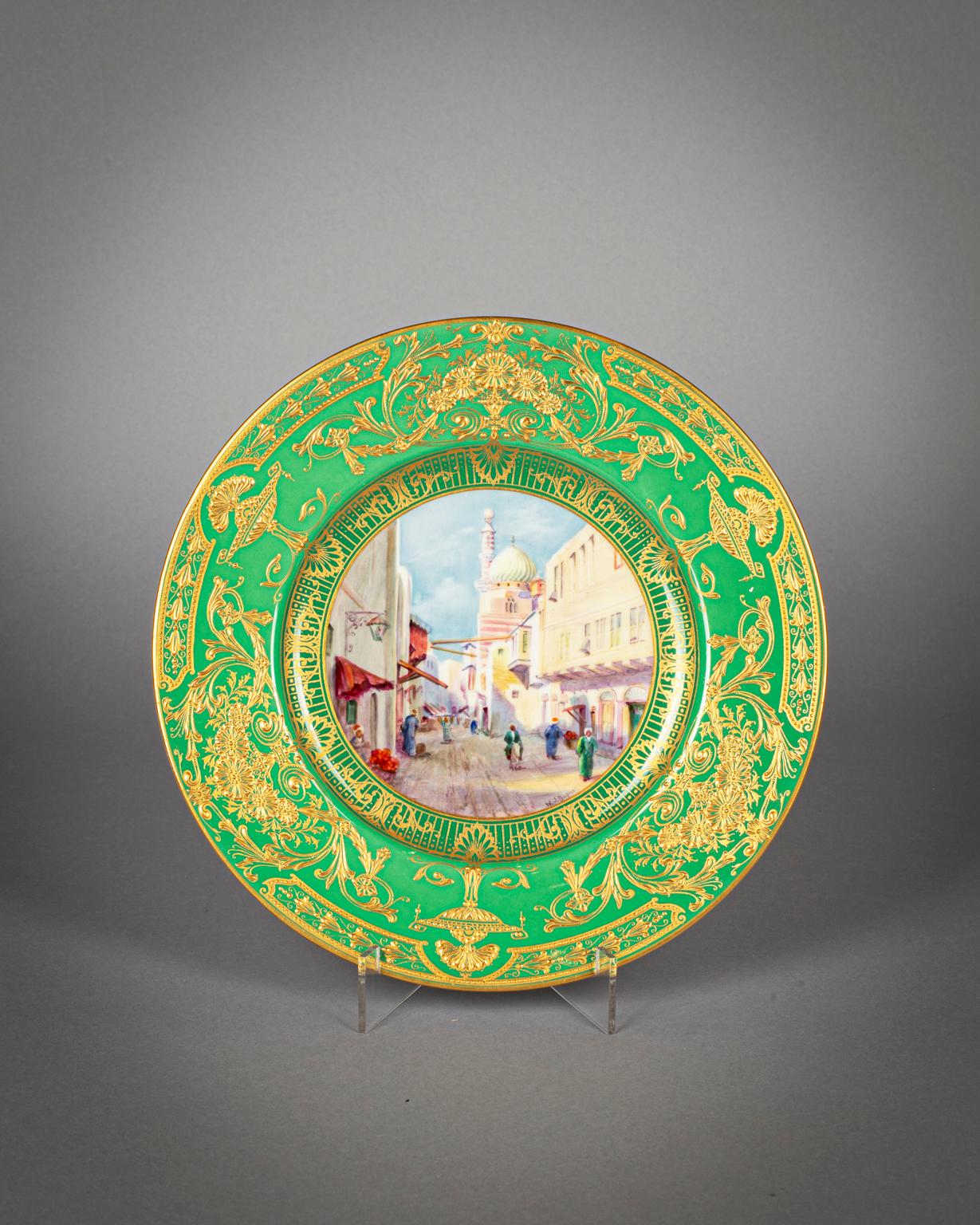 Set von 12 Royal Worcester-Porzellan-Schranktellern, frühes 20. Jahrhundert im Angebot 11