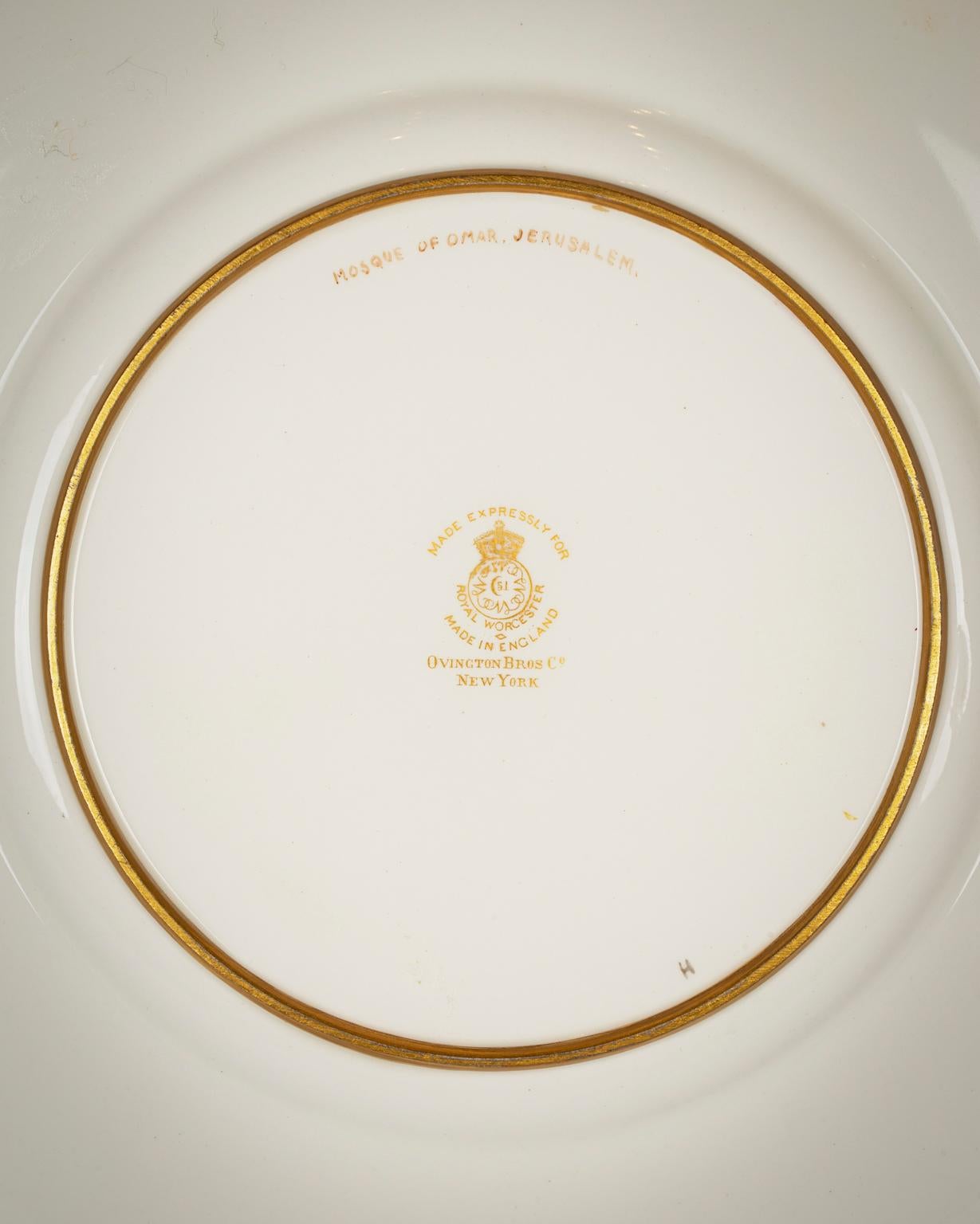 Set of 12 Royal Worcester Porcelain Cabinet Plates, Early 20th century In Good Condition For Sale In New York, NY
