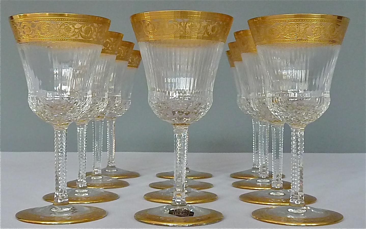Set of 12 Saint Louis Gilt Crystal Wine Glasses Thistle 1950s French Stemware In Good Condition In Nierstein am Rhein, DE