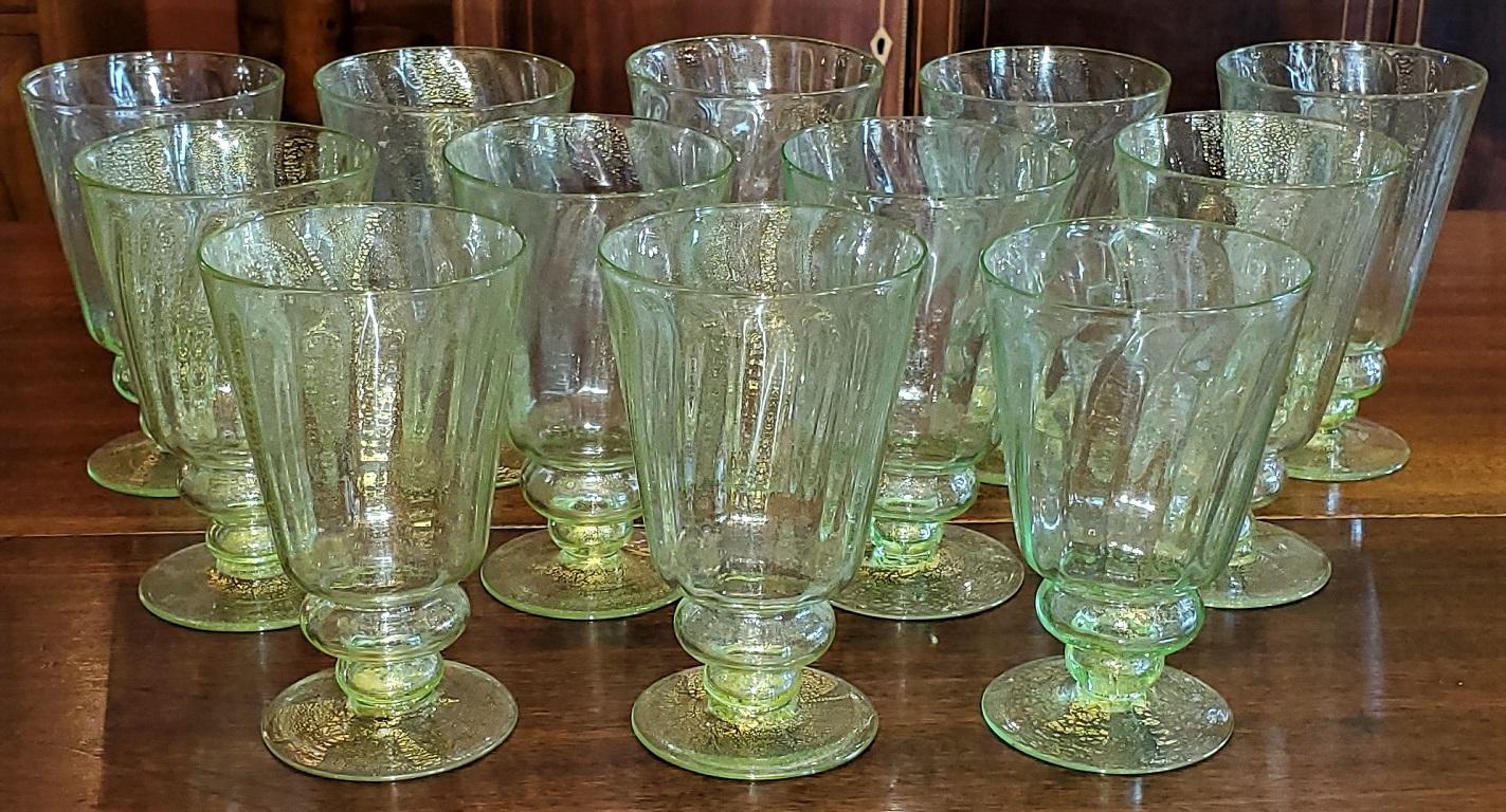 Set of 12 Salviati Venetian Green and Gold Flecked Beer or Water Glasses 1