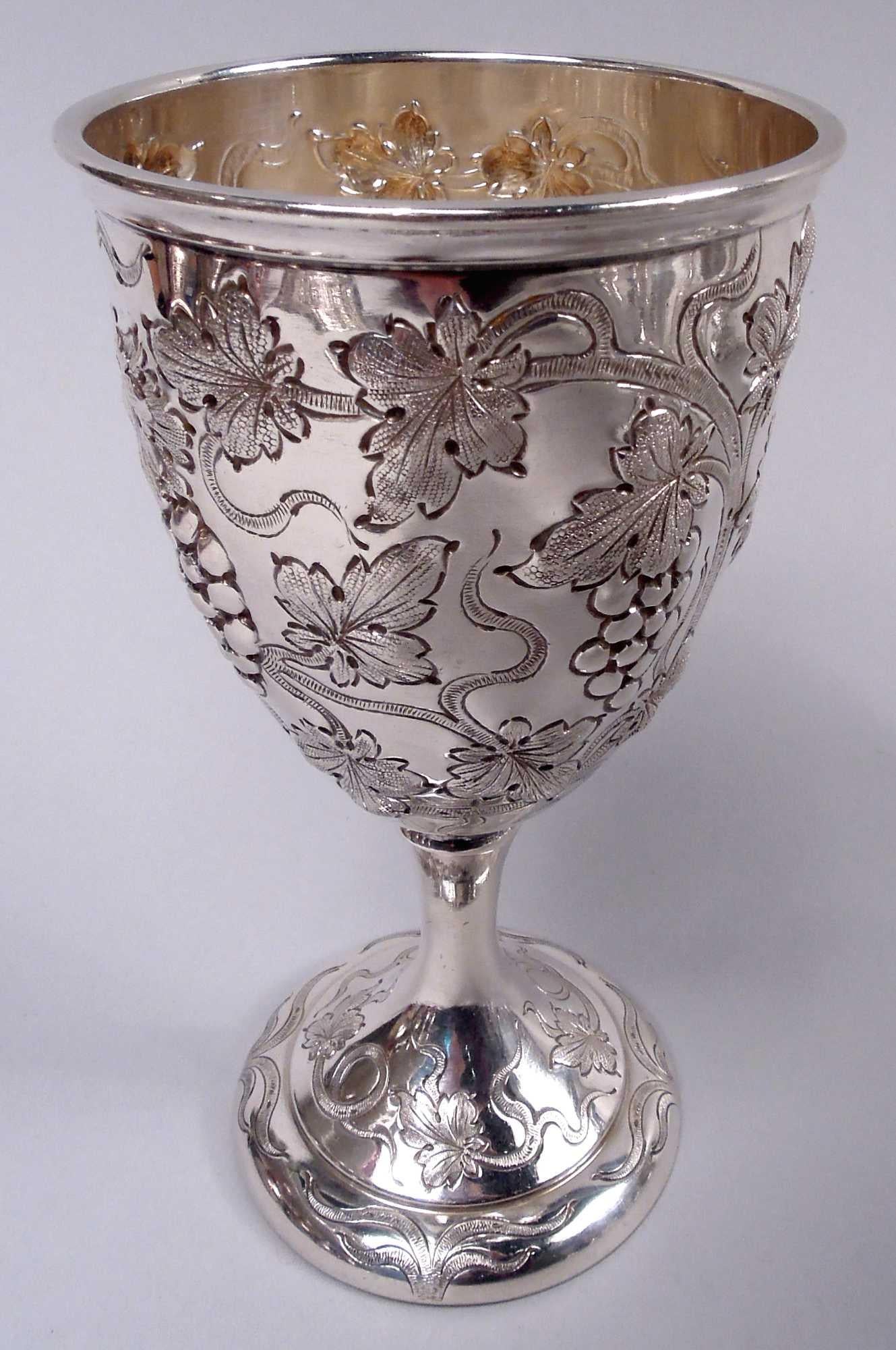 Edwardian Set of 12 Schofield Baltimore Sterling Silver Grapevine Goblets For Sale