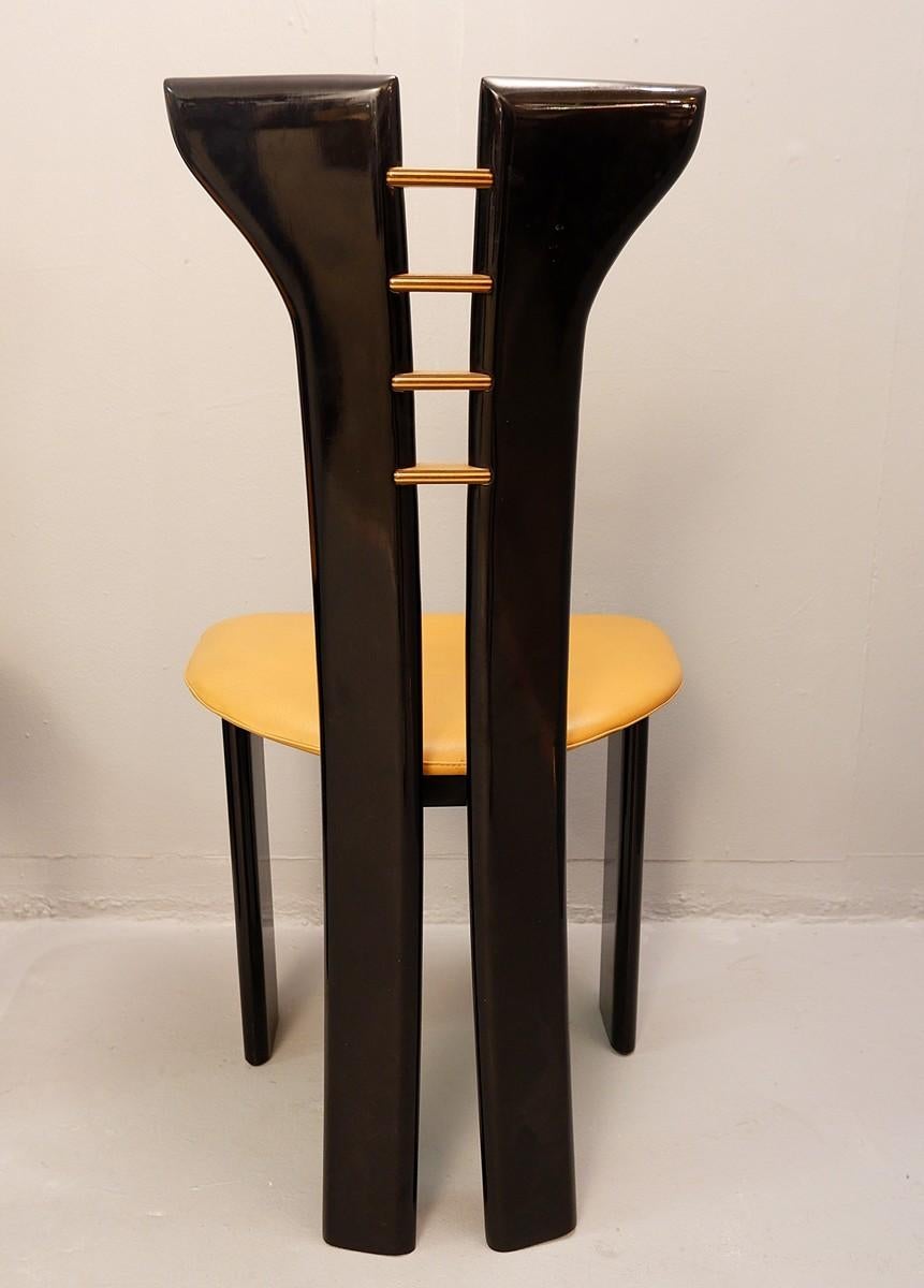 Late 20th Century Set of 6 Sculptural 1970s Black Lacquer Pierre Cardin Chairs with Leather Seats