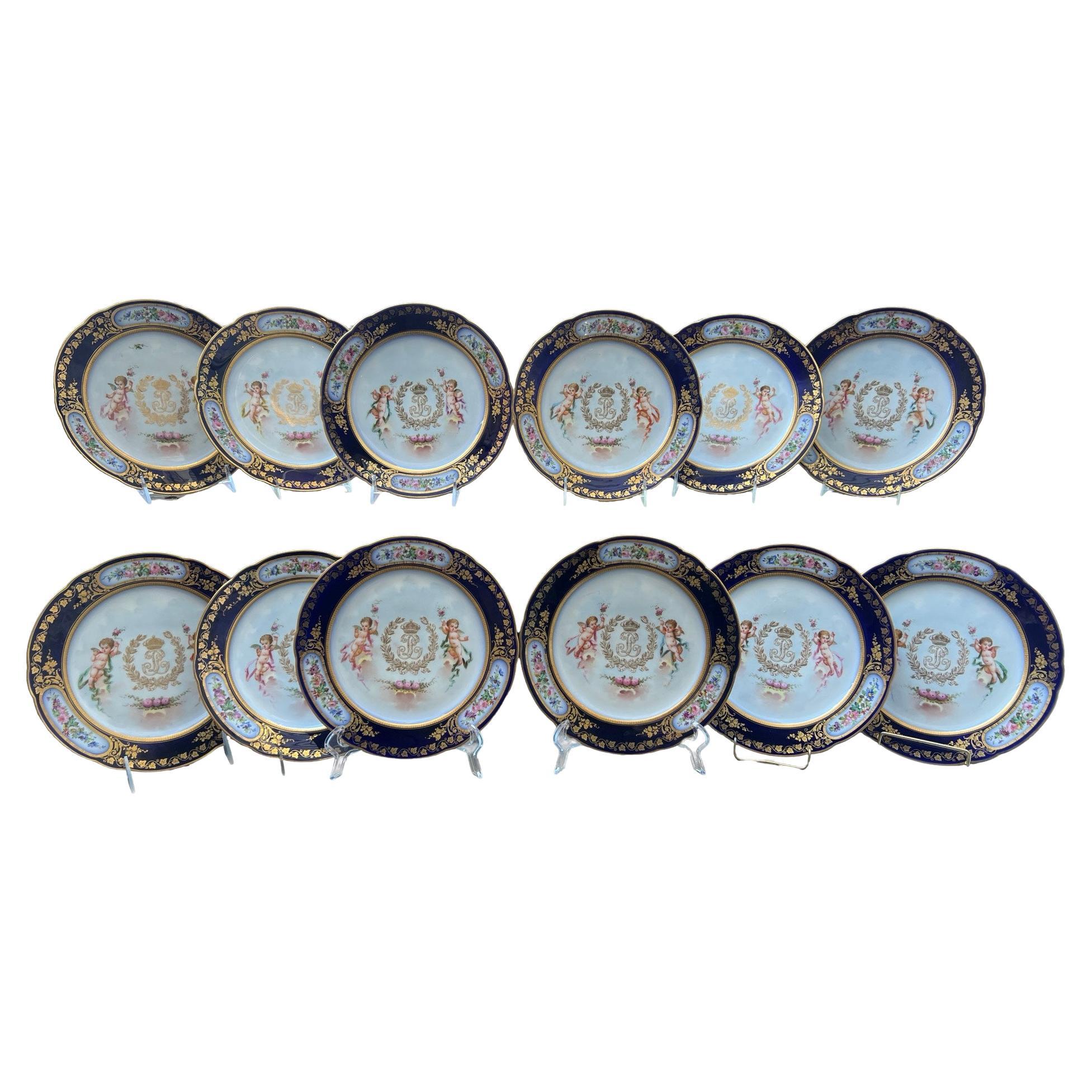 Juego de 12, Sevres S. XIX, Chateau des Tuileries 1846 Louis Phillippe Platos