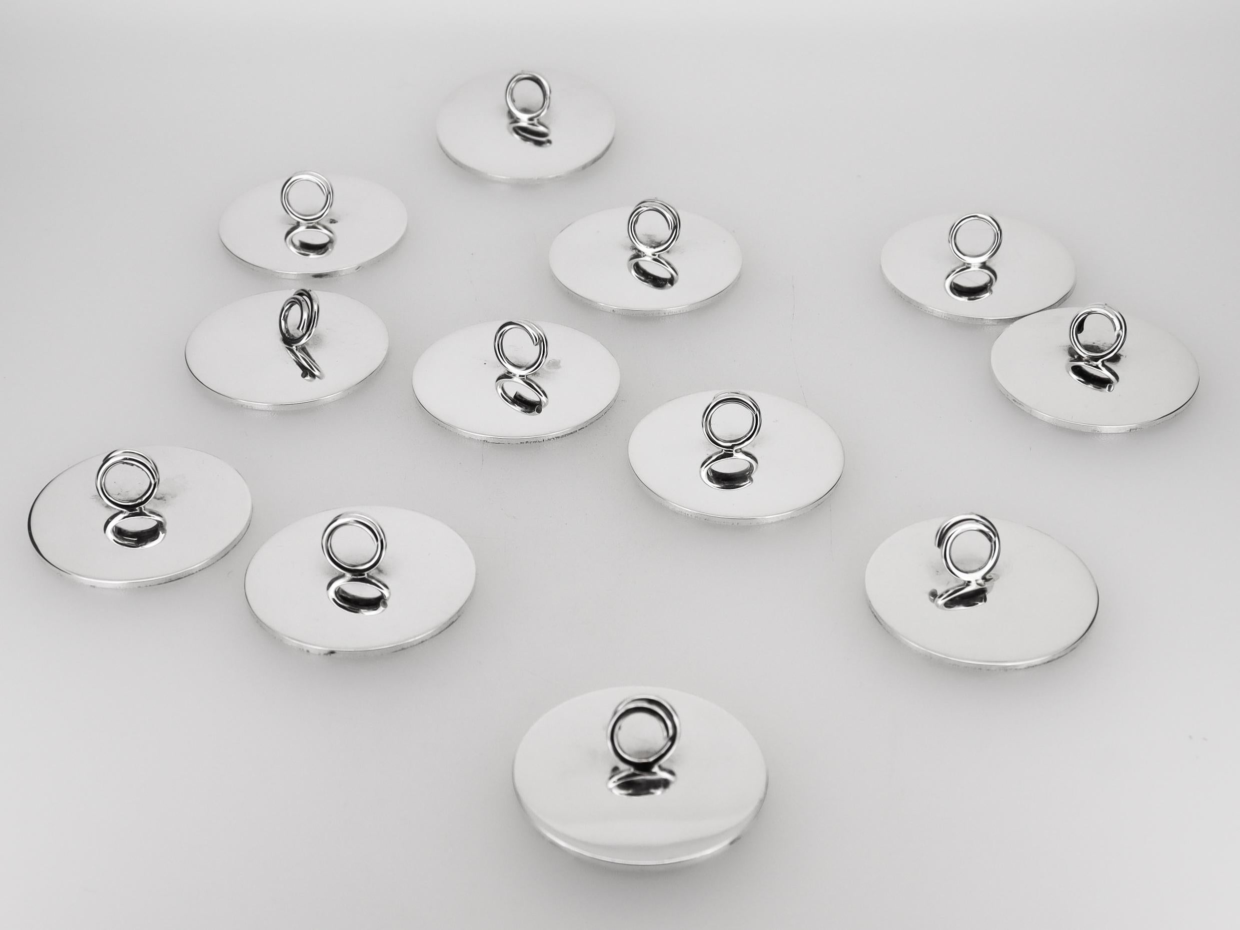 Juego de 12 portavasos de plata de ley firmados por Cartier, modernos de mediados de siglo en venta 1