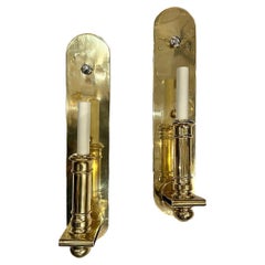 Set von 12 einarmigen Bronze-Wandleuchtern, Preis pro Paar