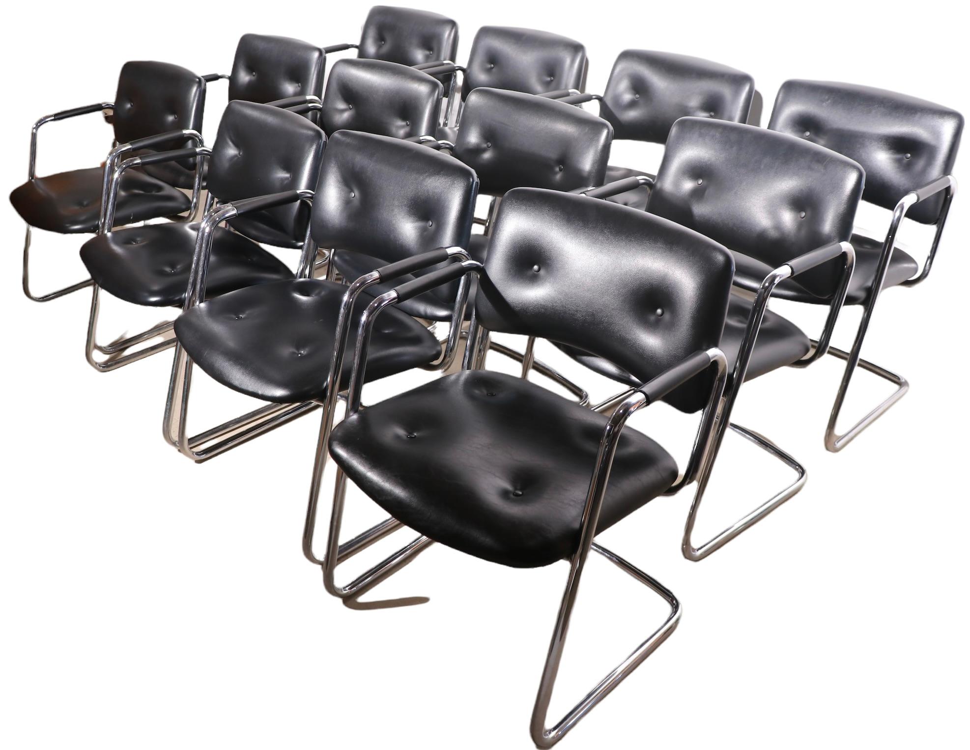 Mid-Century Modern Set of 12 Steelcase Chrome and Black Cantilevered Armchairs Model 421-482 For Sale