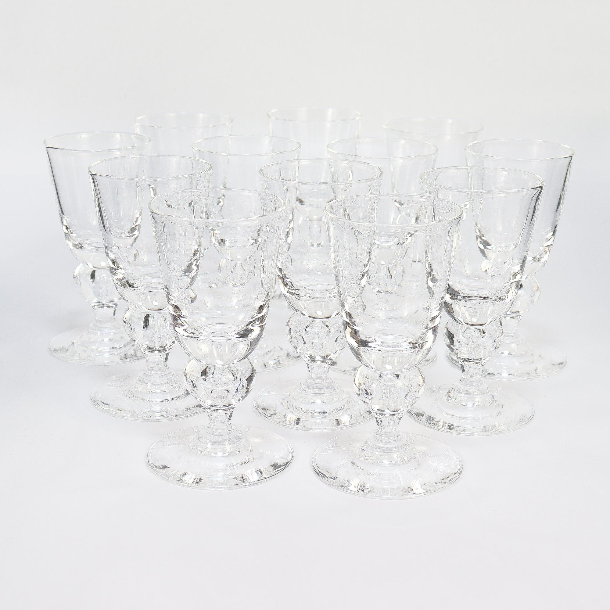 Set of 12 Steuben Glass Cordials No. 7877 with Original Box For Sale 1