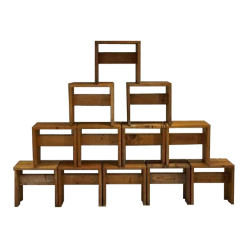 Ensemble de 12 tabourets par Charlotte Perriand pour Les Arcs, années 1600 en vente