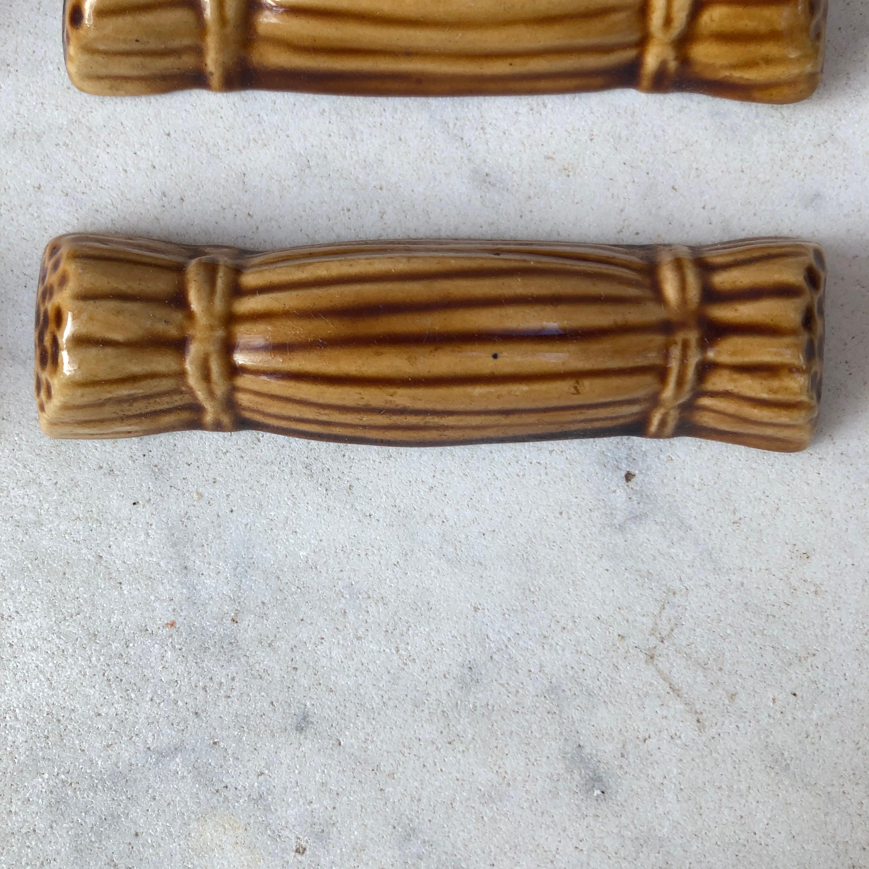 Mid-Century Modern Set of 12 Straw Bundle Majolica Knife Rests Vallauris, circa 1950 For Sale