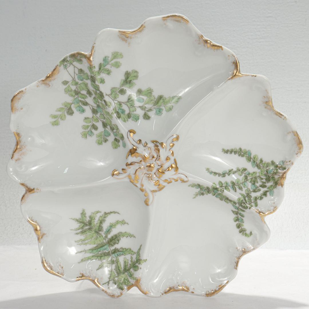 Set of 12 T&v Limoges Gilt Porcelain Oyster Plates with Green Transfer Ferns For Sale 5
