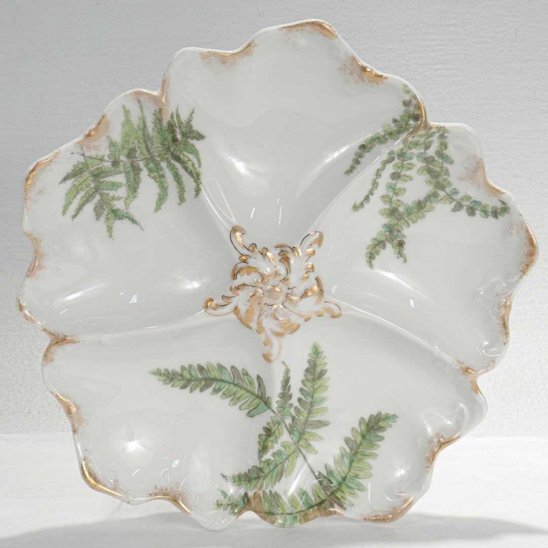 Set of 12 T&v Limoges Gilt Porcelain Oyster Plates with Green Transfer Ferns For Sale 6