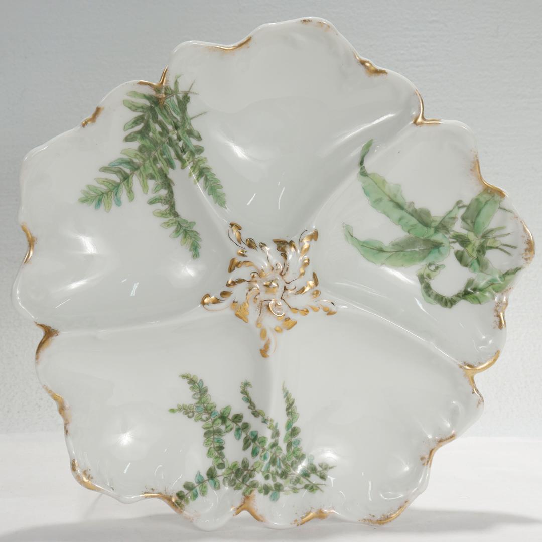 Set of 12 T&v Limoges Gilt Porcelain Oyster Plates with Green Transfer Ferns For Sale 10