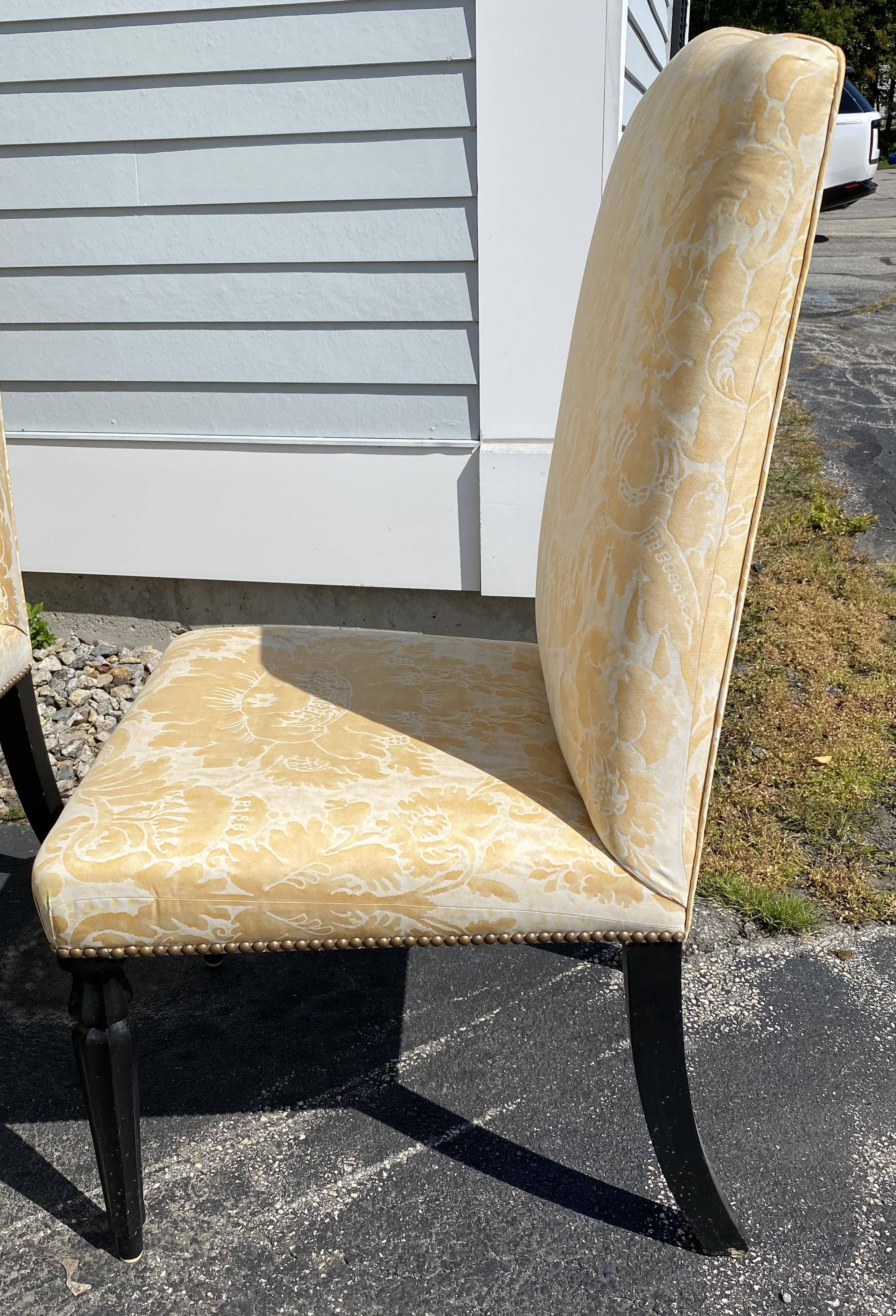 Set of 12 Upholstered Dining Chairs with Black Fluted Turned Legs For Sale 1