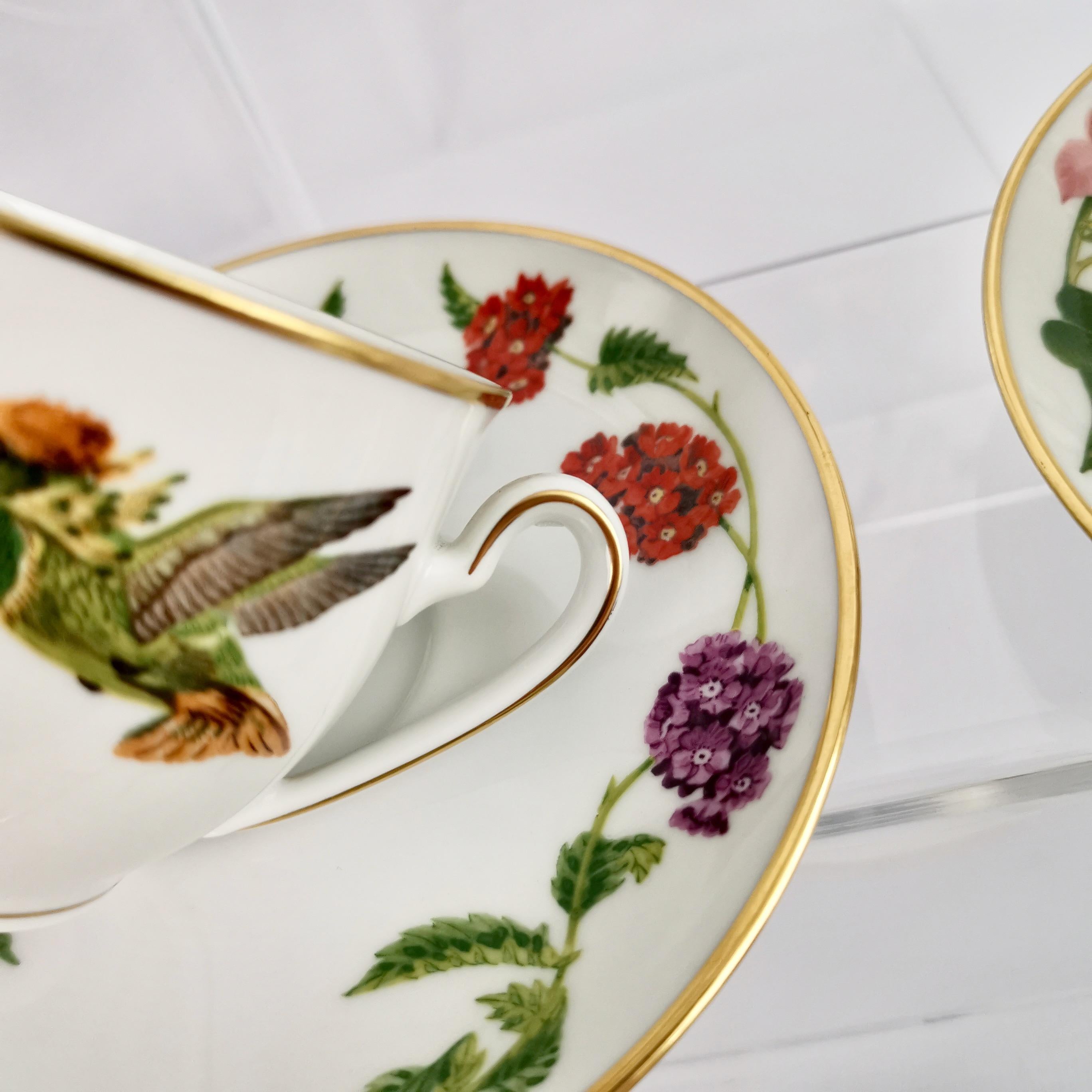 Mid-Century Modern Set of 12 Vintage Bavaria Cups and Saucers, Hummingbirds of the World, 1979