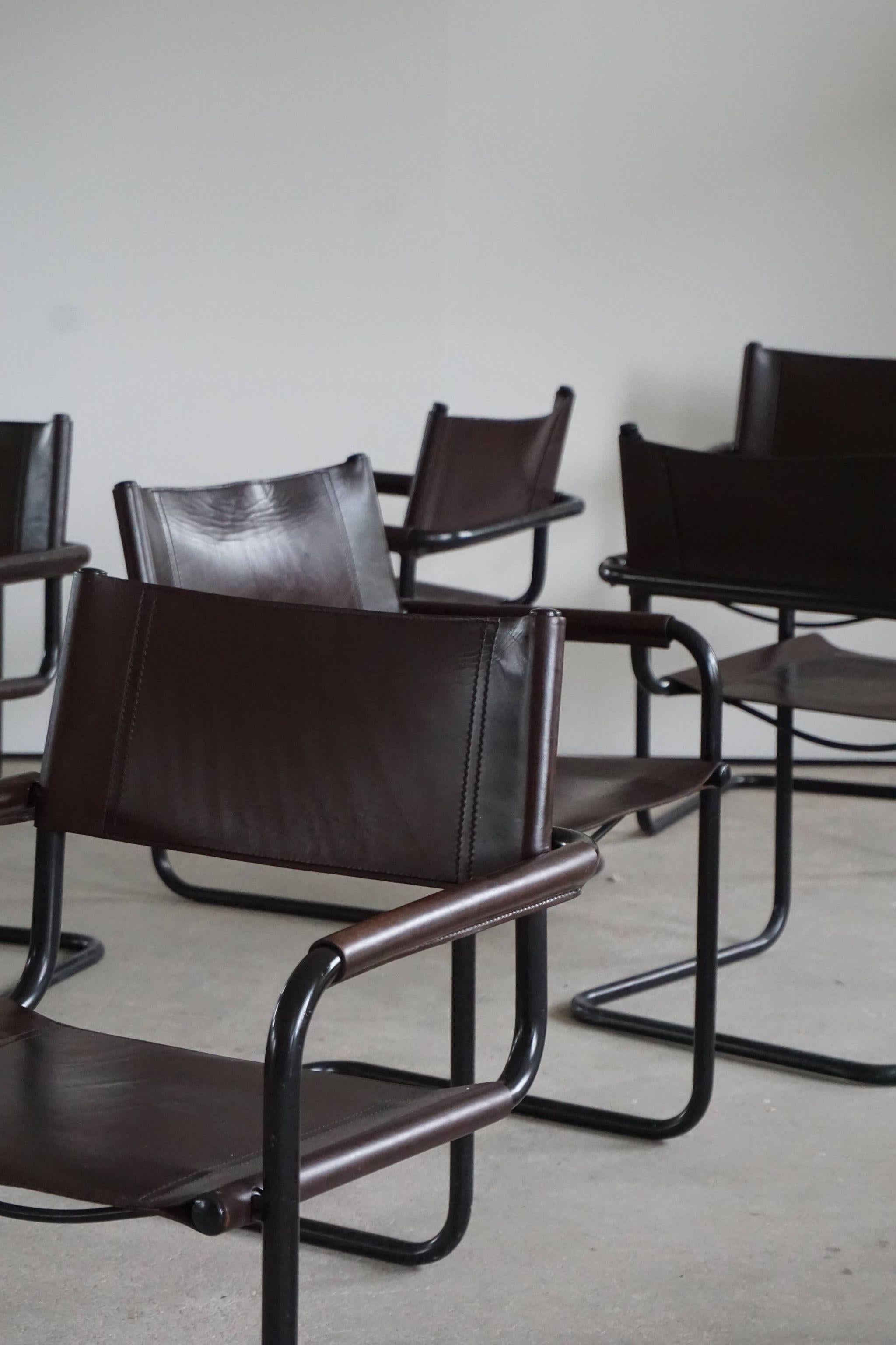 Ensemble de 12 fauteuils cantilever vintage en cuir marron par Linea Veam, Italie, années 70 9