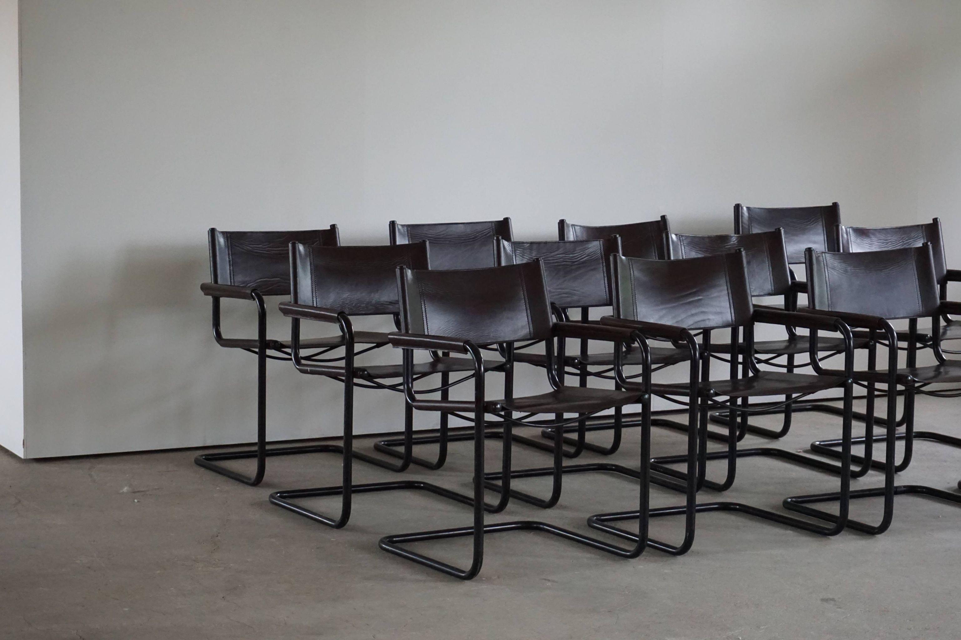 Ensemble de 12 fauteuils cantilever vintage en cuir marron par Linea Veam, Italie, années 70 11