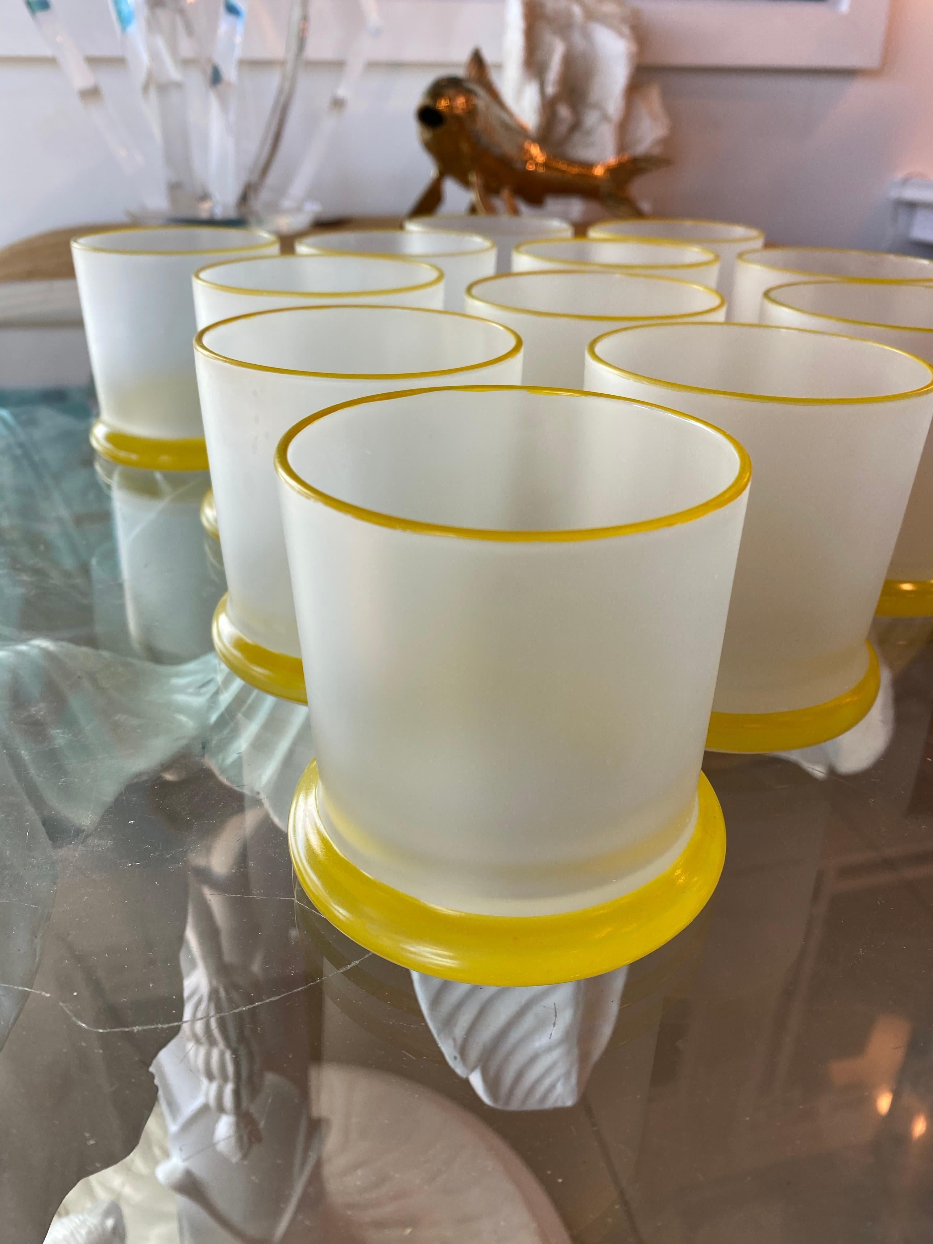 Set of 12 Vintage Frosted Yellow Glass Bar Cocktail Drinking Glasses Whiskey In Good Condition For Sale In West Palm Beach, FL