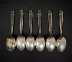 Set of 12 Vintage Silver-Plated Soup Spoons – French BB Hallmark - 2Y403