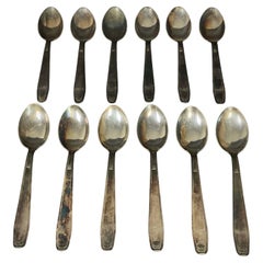 Set of 12 Vintage Silver-Plated Soup Spoons – French BB Hallmark - 2Y403