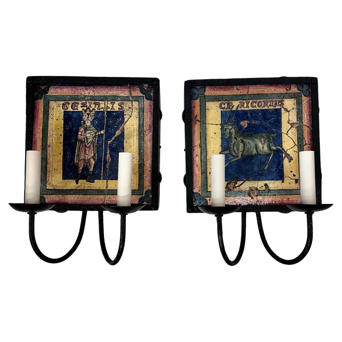 Satz von 12 Zodiac Sconces, pro Paar verkauft im Angebot