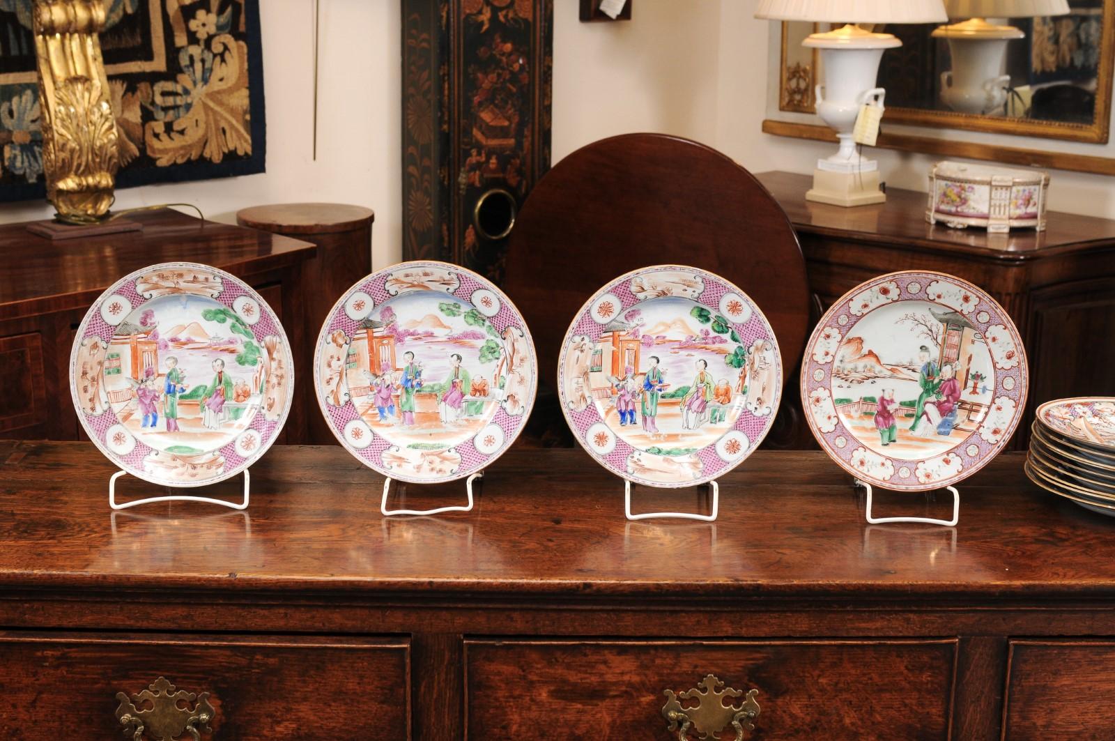 Set di 13 piatti da esportazione cinesi Famille Rose Mandarine, fine del XVIII secolo in vendita 4