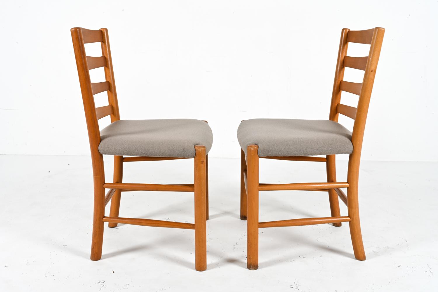 Set of 13 Kaare Klint Church Chairs for Fritz Hansen, Denmark, 1960s For Sale 5