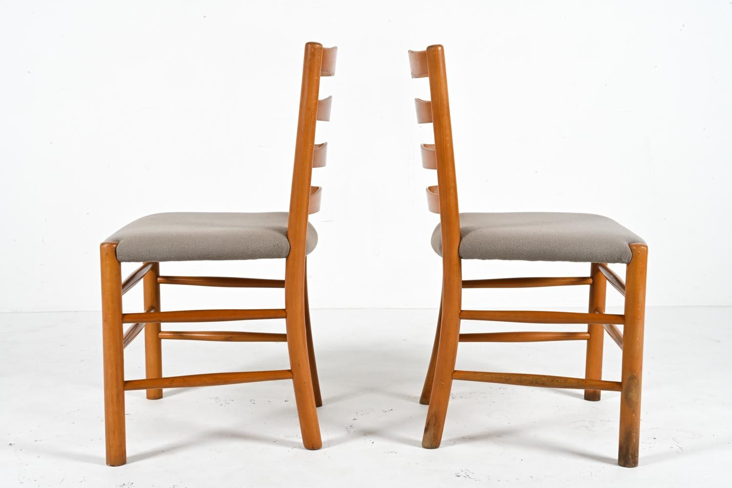 Set of 13 Kaare Klint Church Chairs for Fritz Hansen, Denmark, 1960s For Sale 1