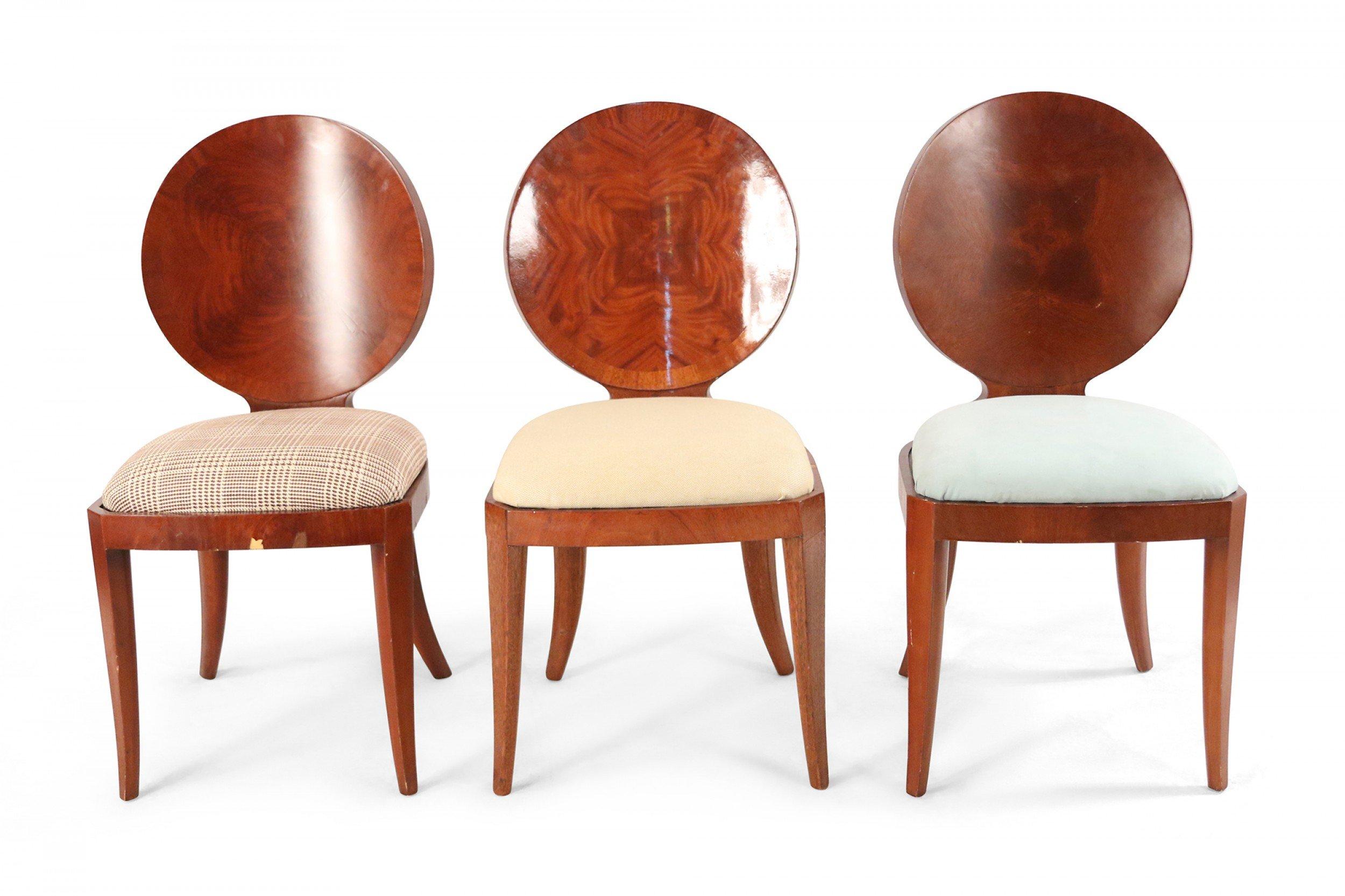 Set of 13 Mid-Century Maple Veneer Oval Back Side Chairs For Sale 2