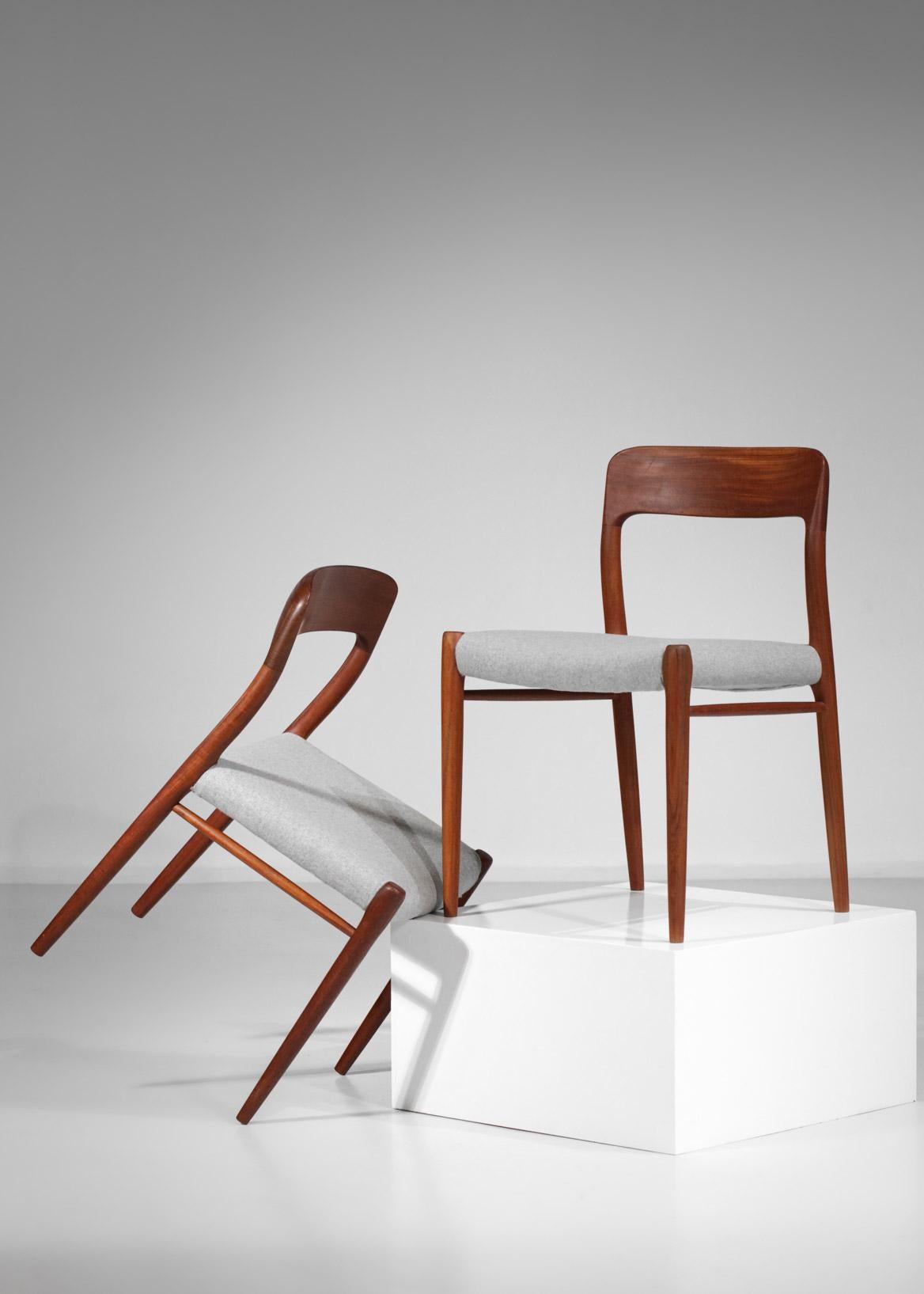 Set of 13 Scandinavian Teak Chairs by Danish Designer Niels Otto Moller B17-E542 3